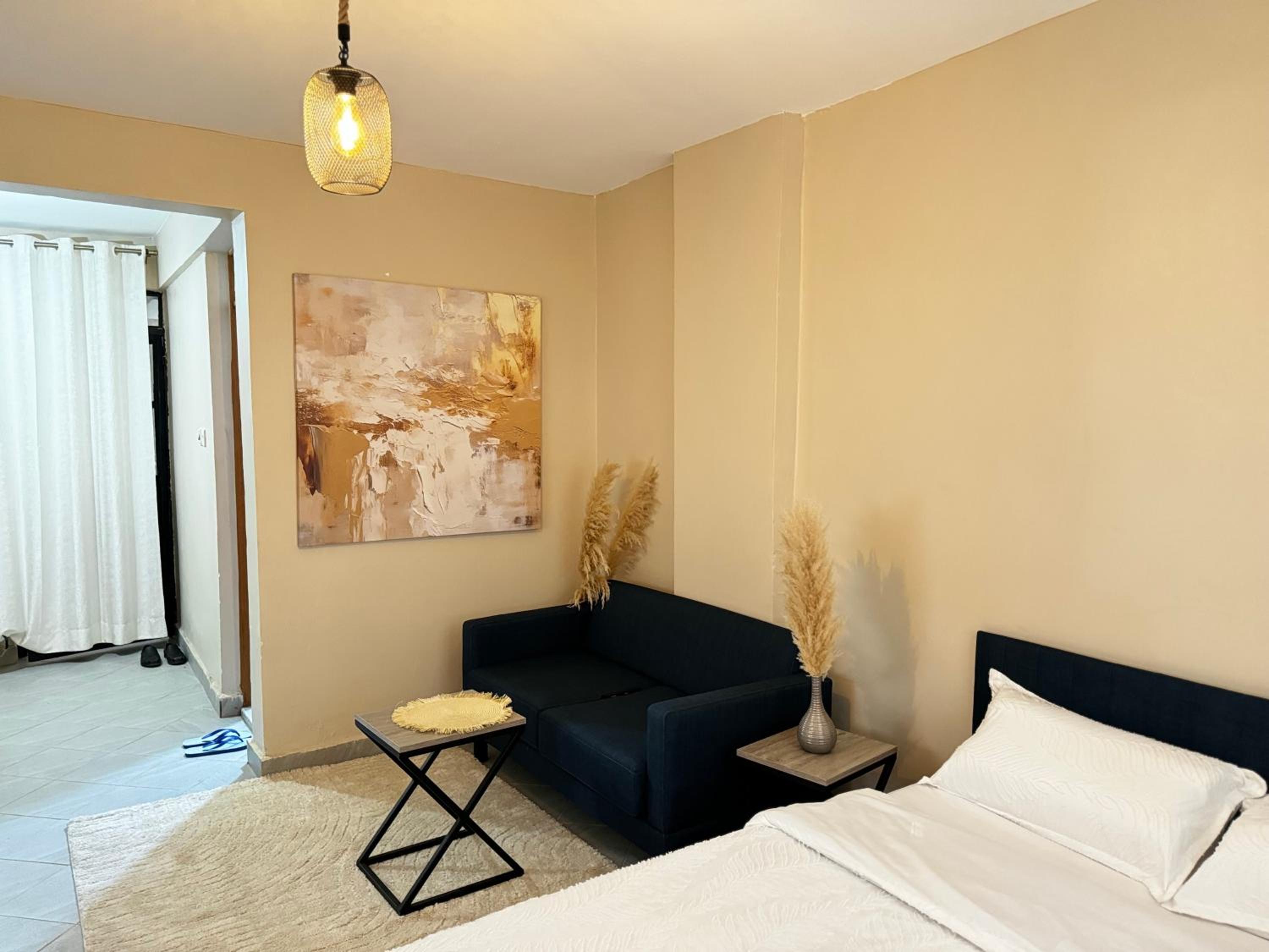 Apartment With Balcony photo 1