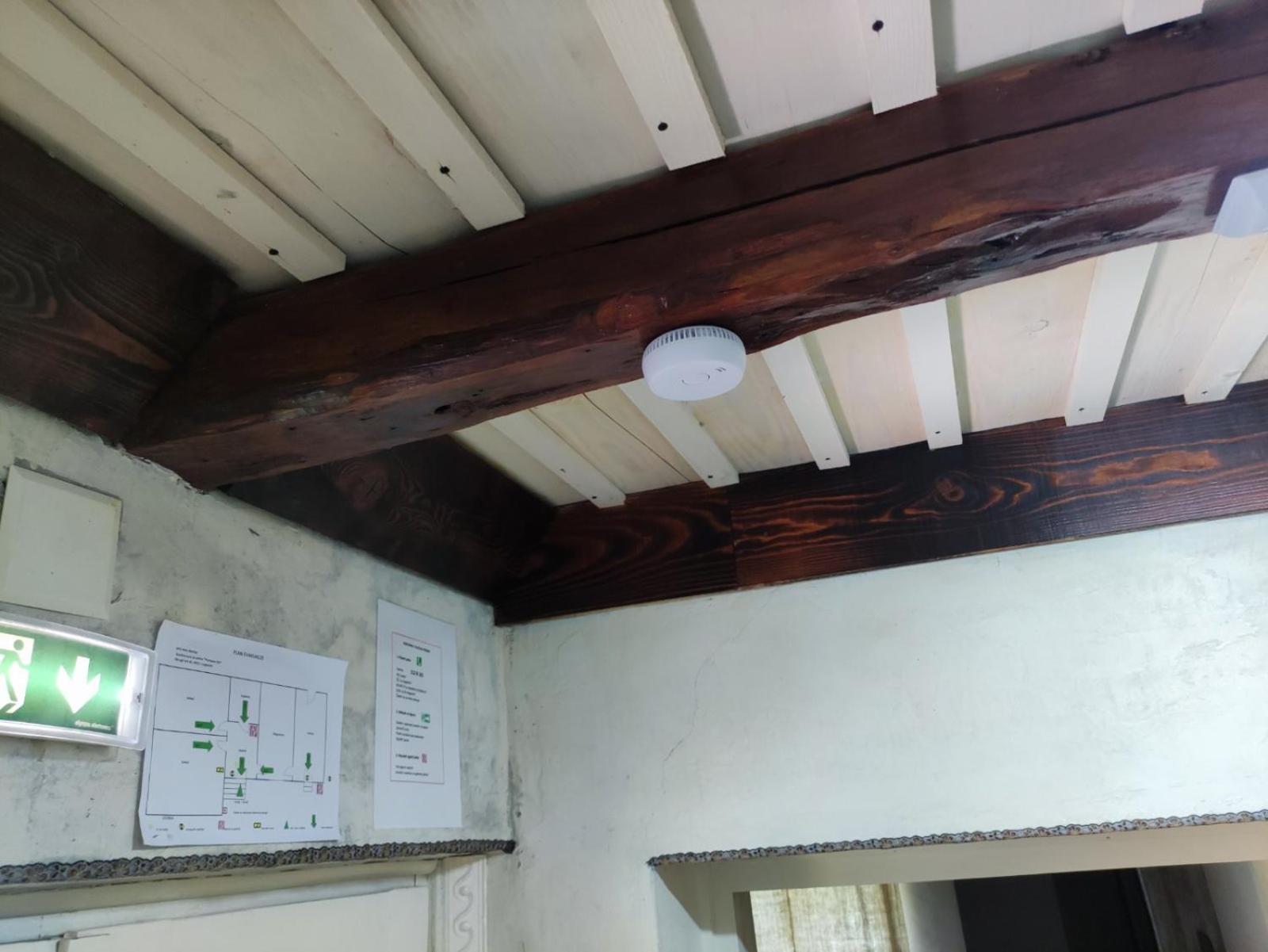 Two-Bedroom Chalet - Photo 3