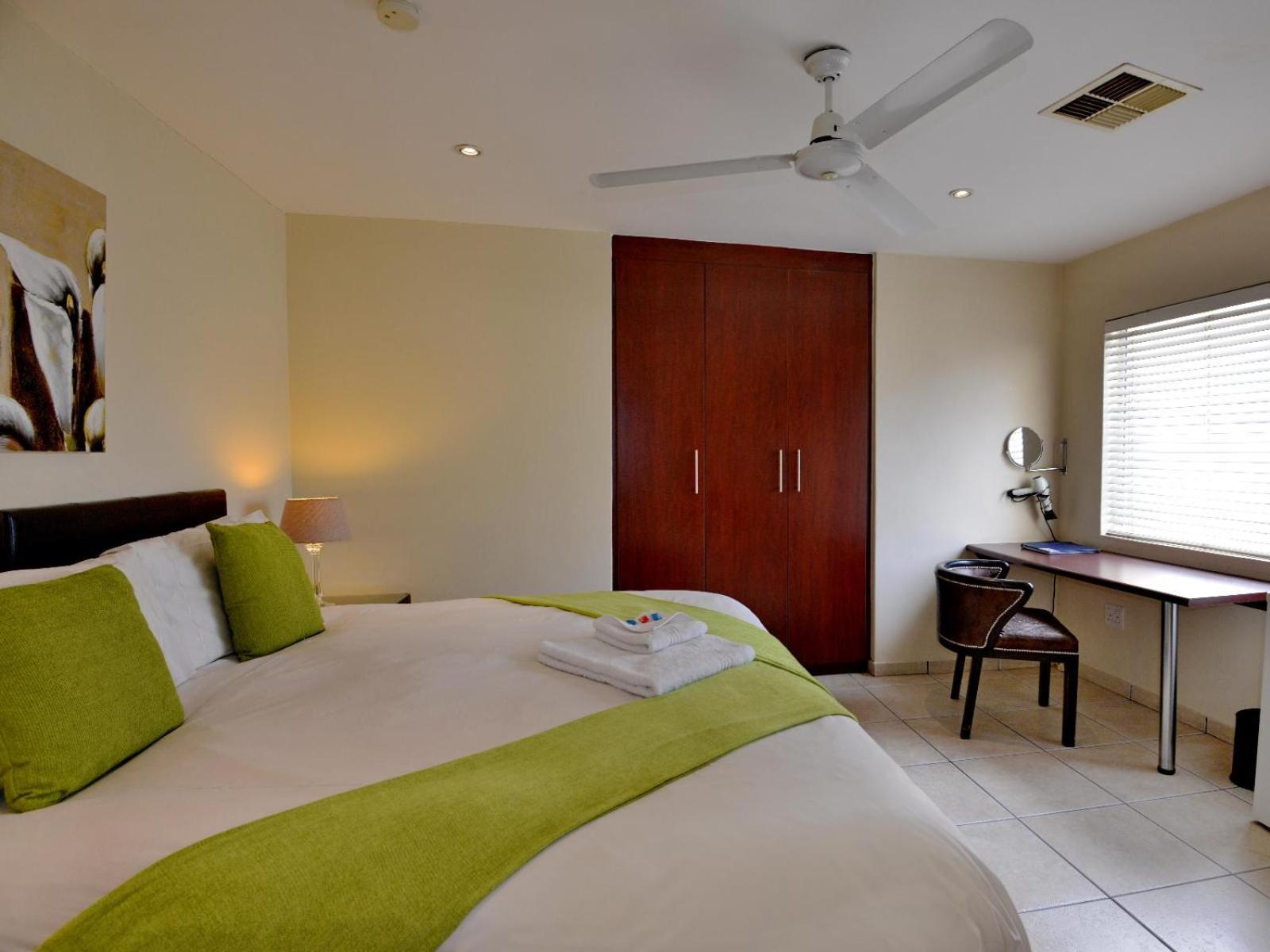 Twin/Double Room photo 3