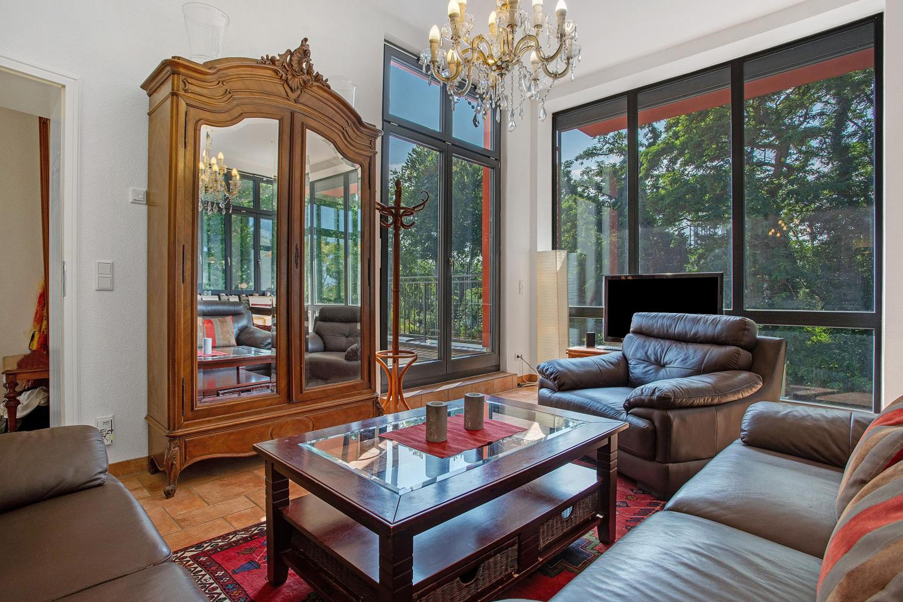 Villa with Garden View