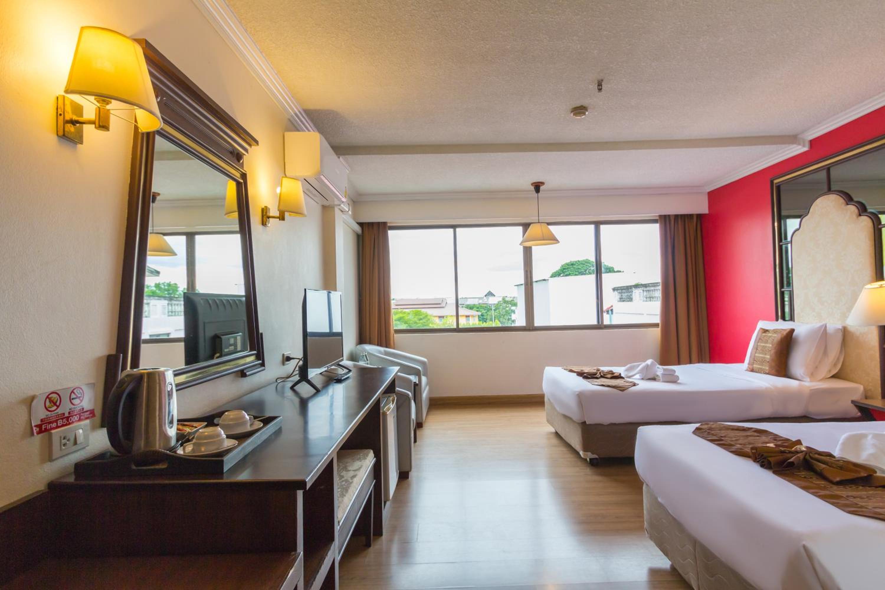 Deluxe Twin Room - Photo 5
