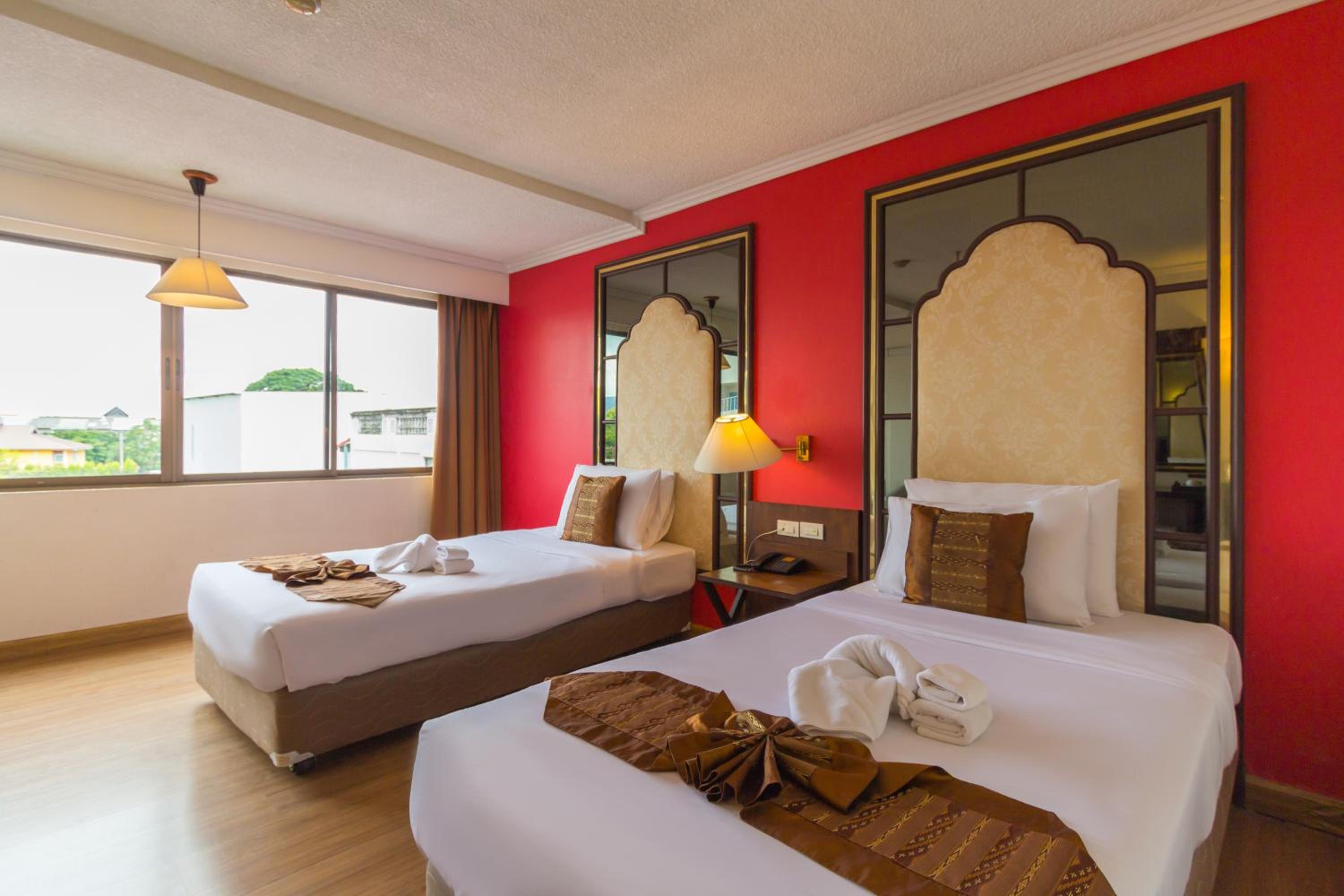 Deluxe Twin Room - Photo 6