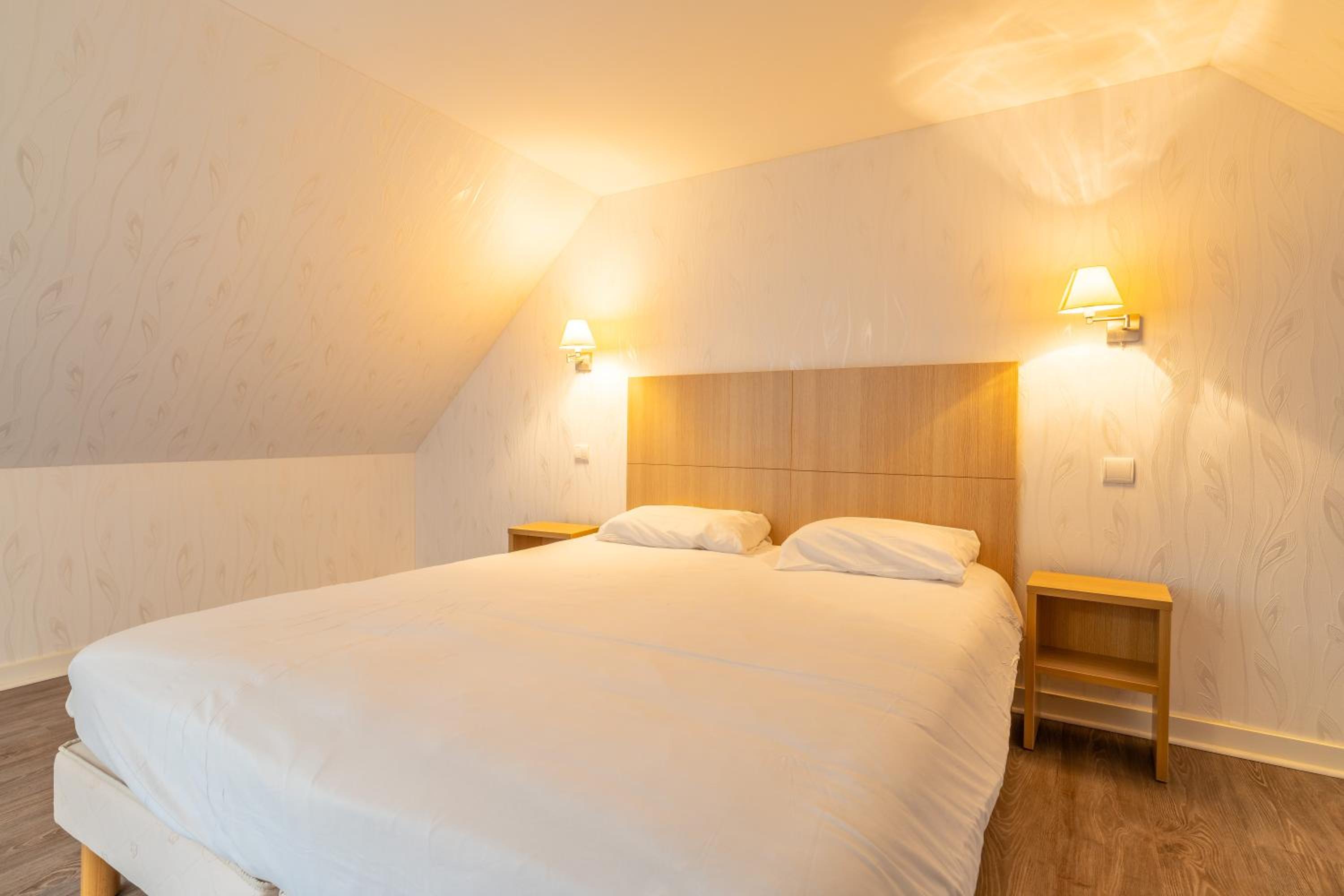 Superior Double Room - Saint Ronan photo 2