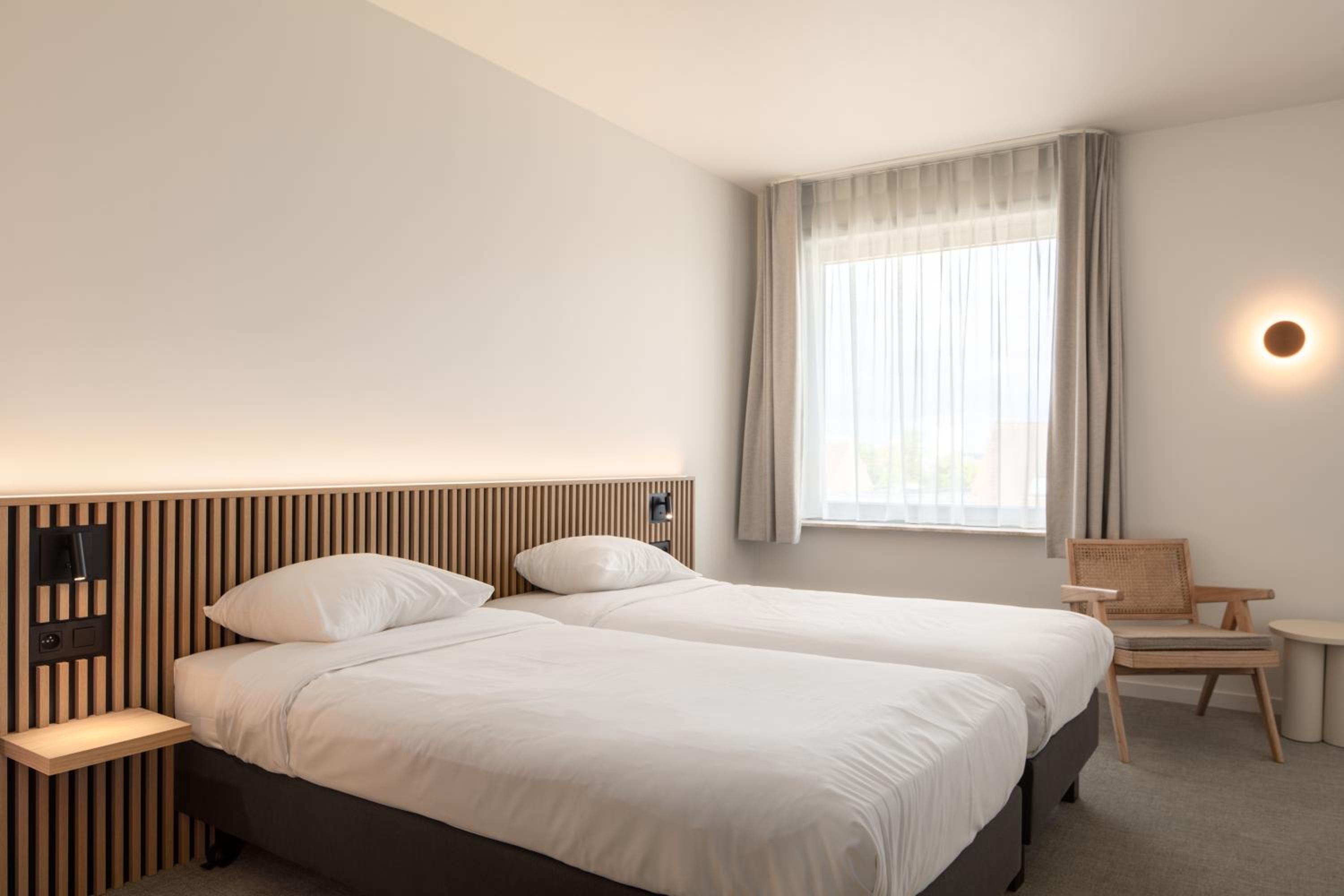 Comfort Twin Room - Photo 11
