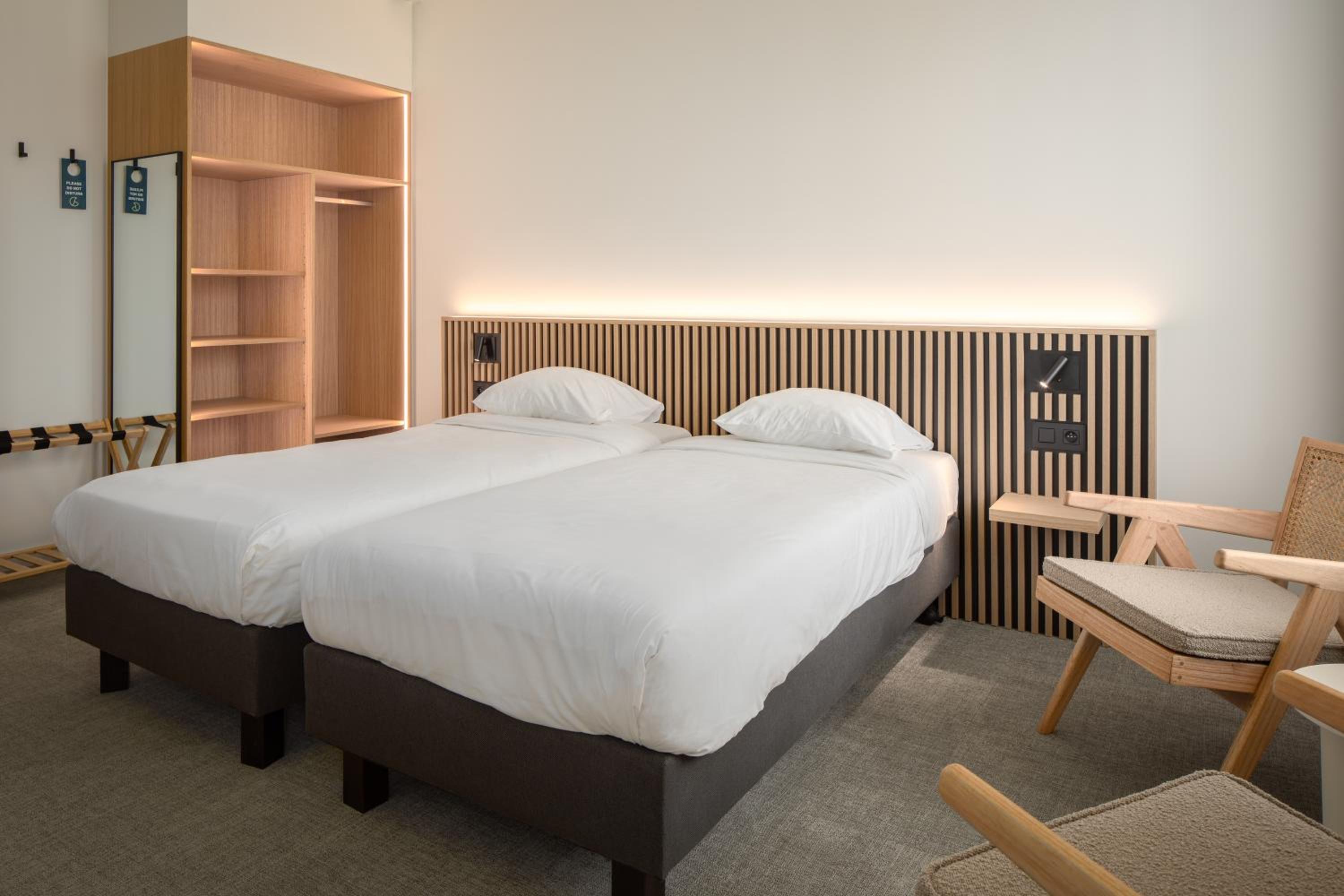 Comfort Twin Room - Photo 1