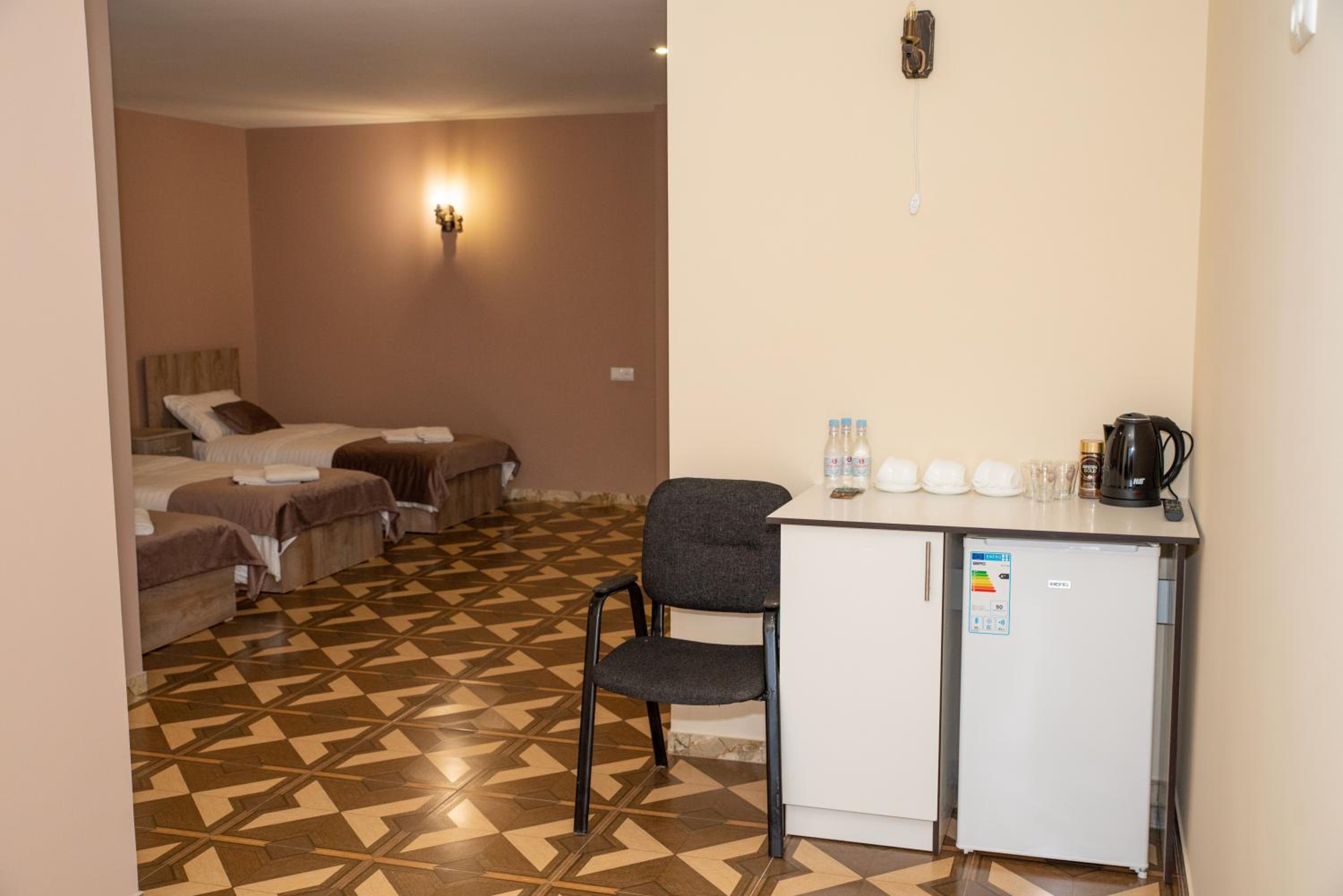 Large Double Room
