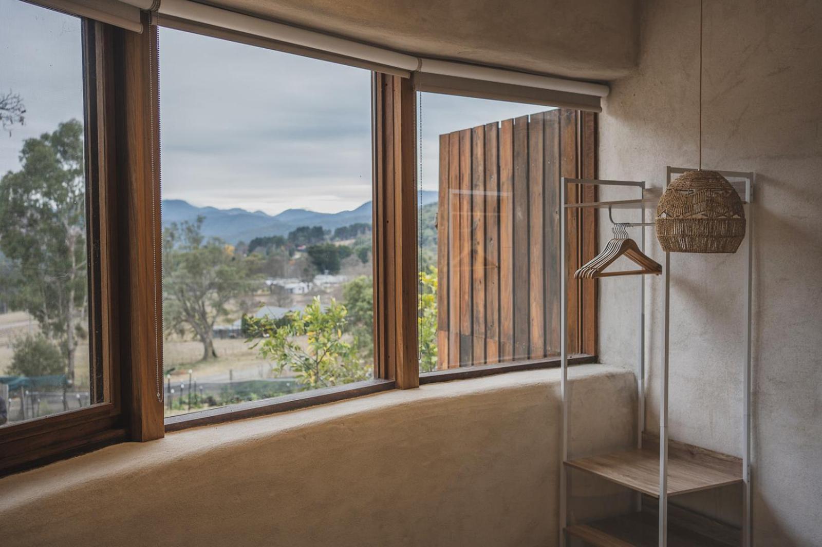 Studio with Mountain View photo 3