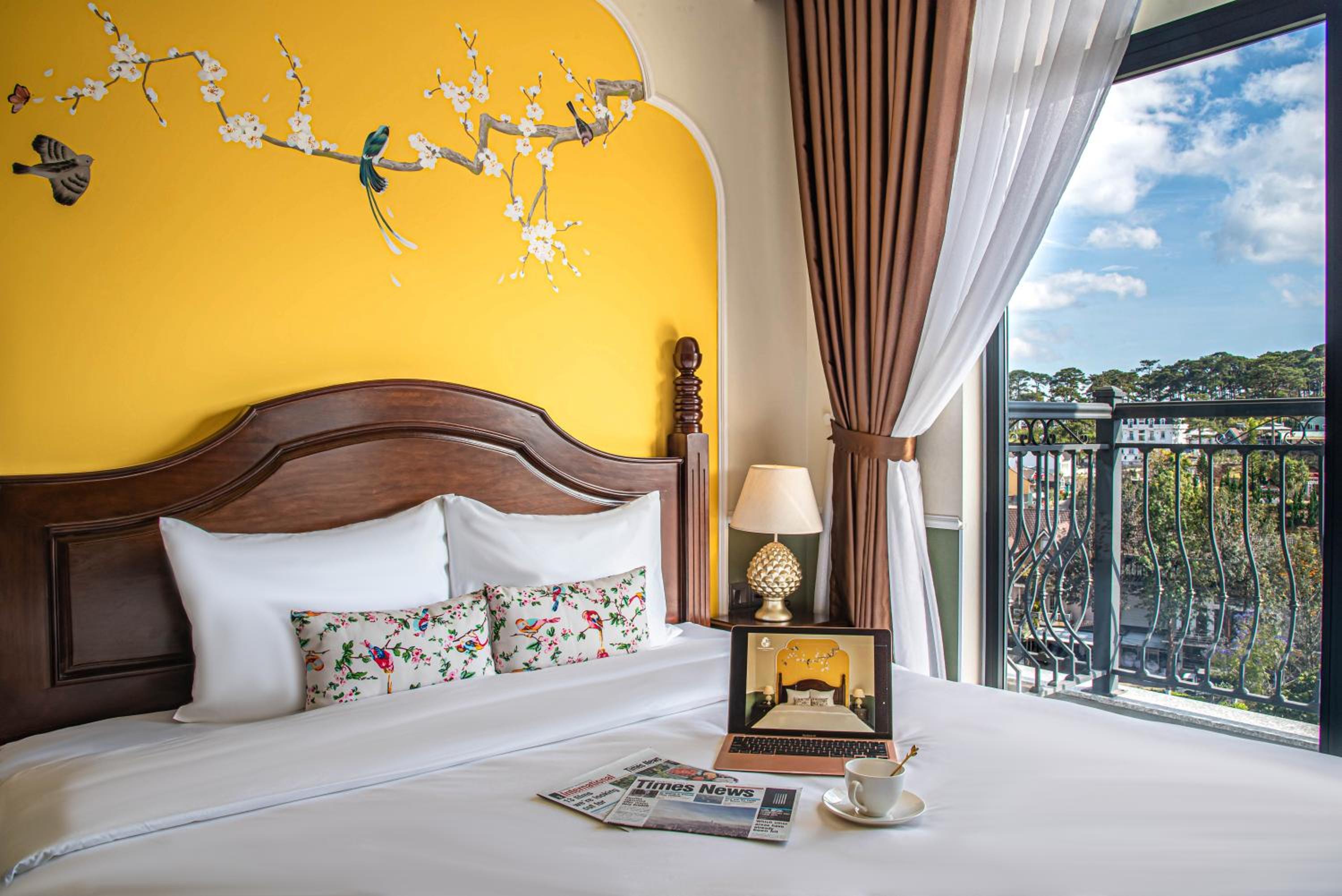 Deluxe Double Room With Balcony