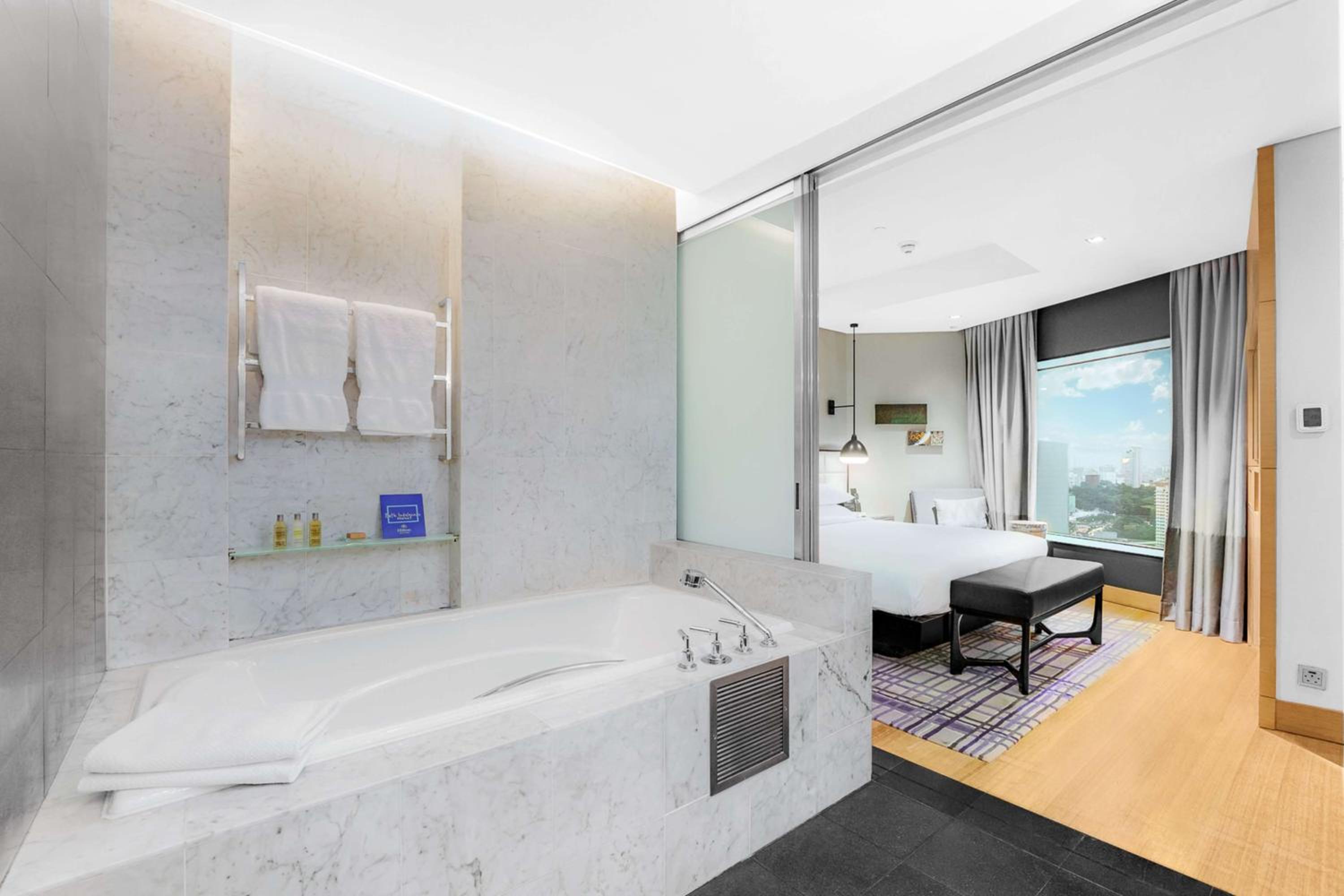 Grand Executive Suite