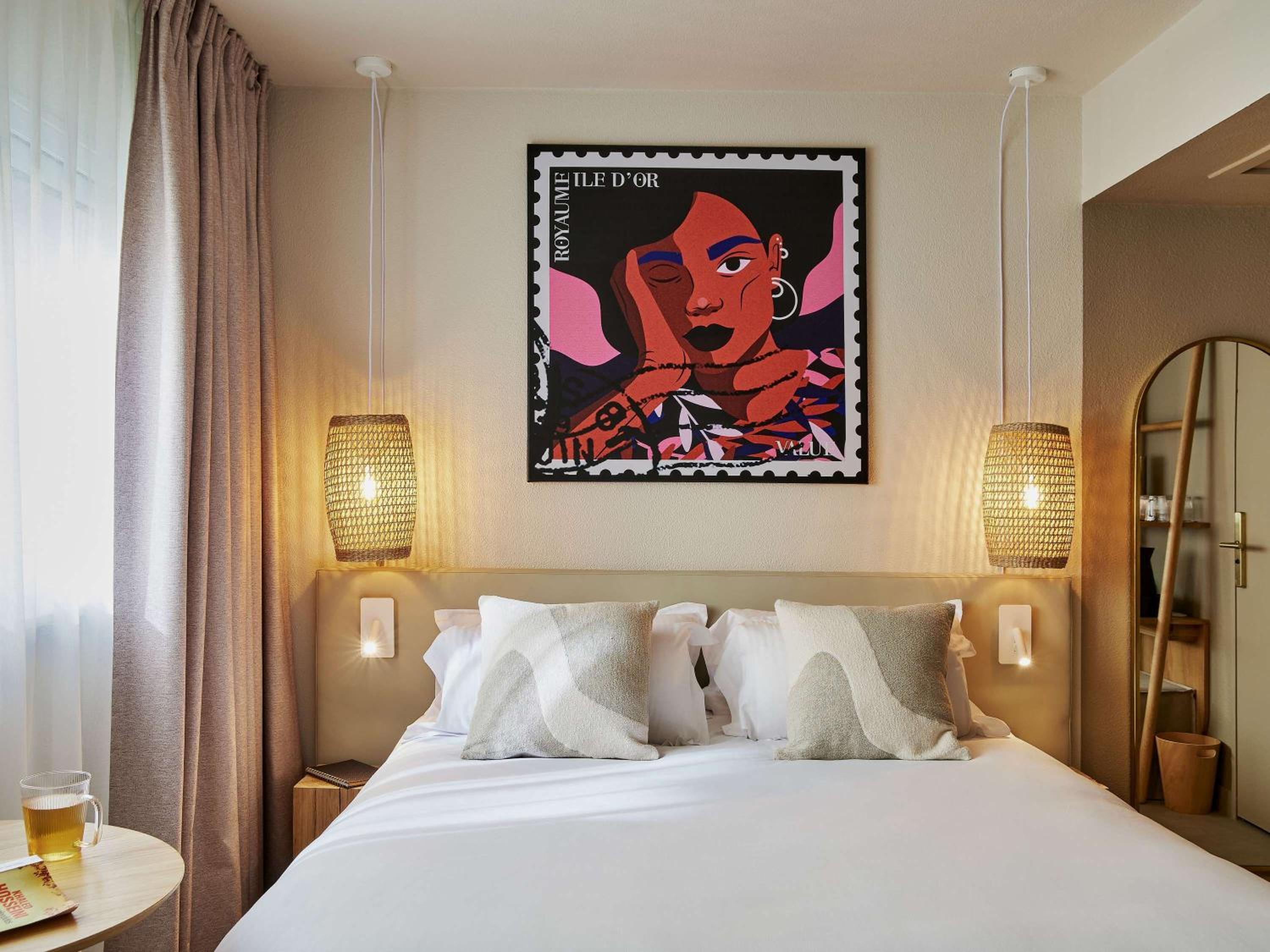 Classic Double Room with City View - Photo 1