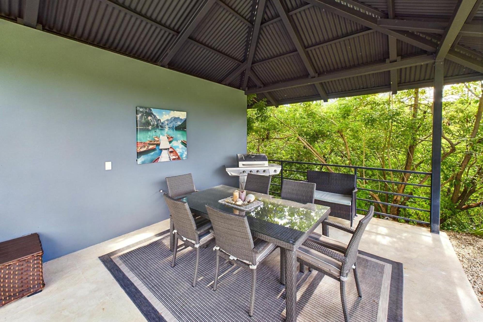 Two-Bedroom Holiday Home photo 2