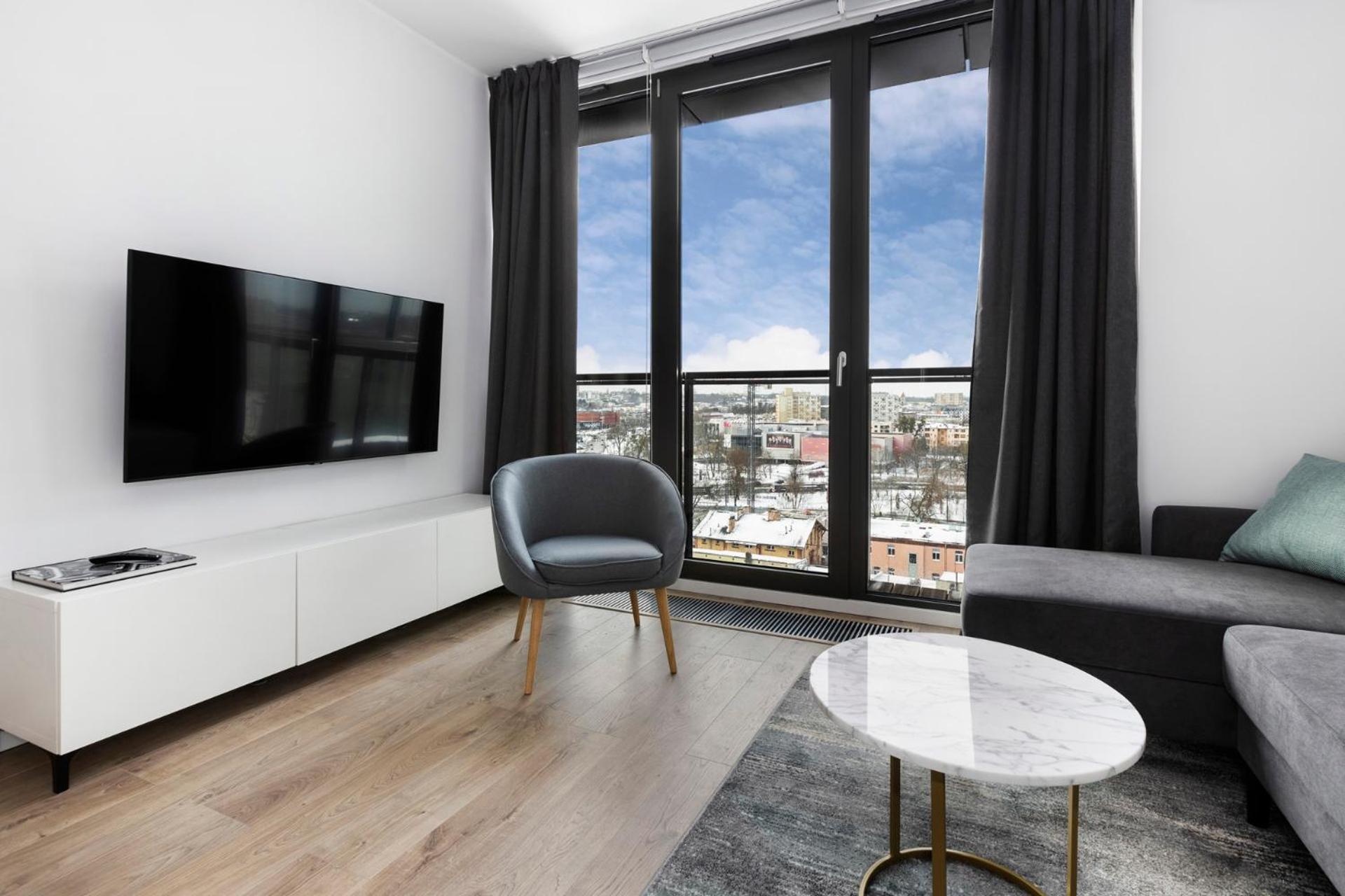 Apartment with City View