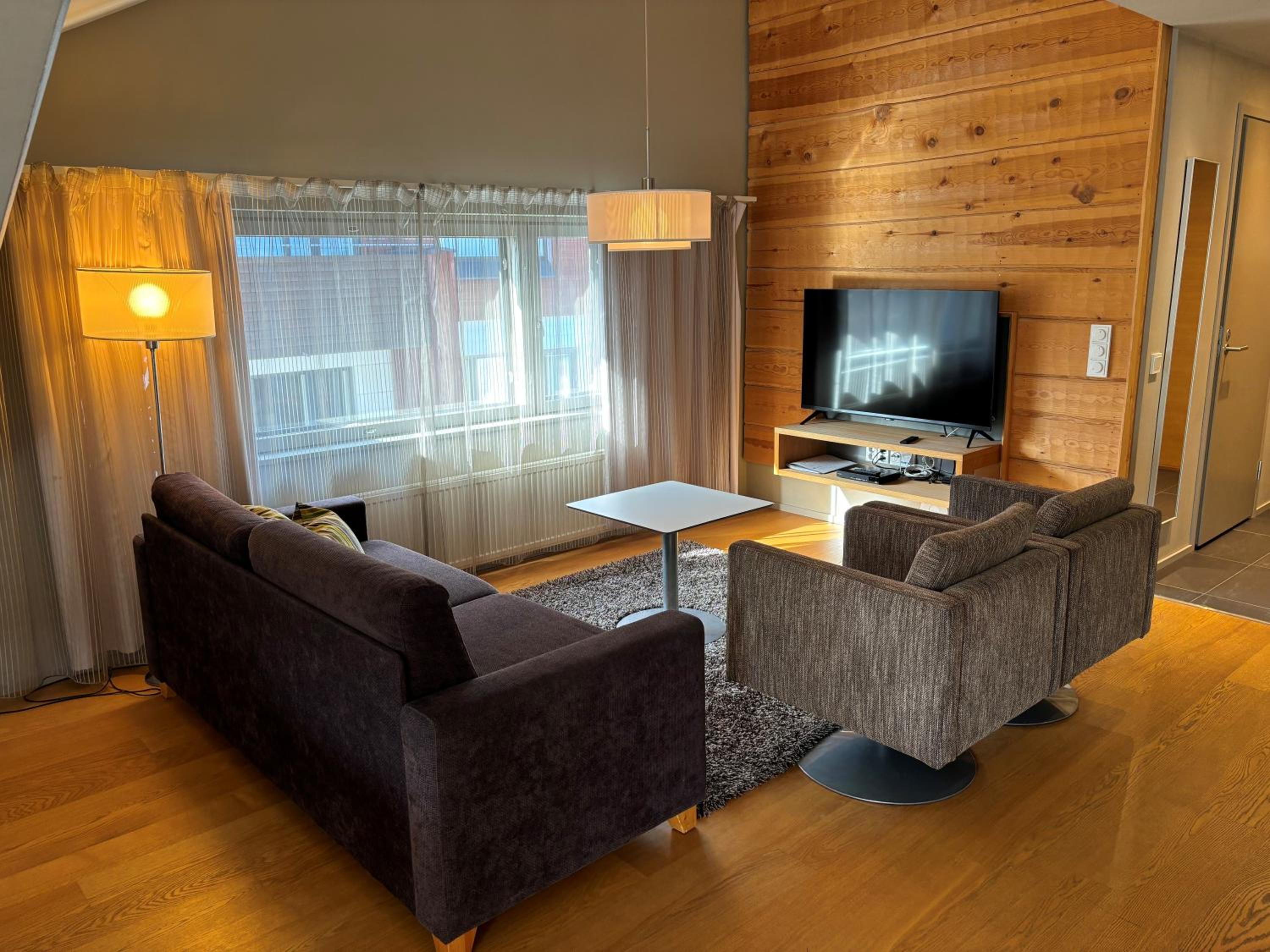 Studio Apartment