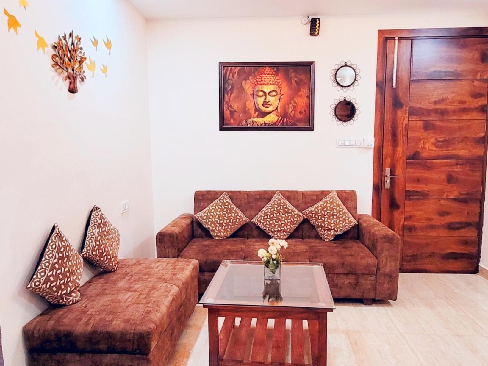 One-Bedroom Premium Apartment - Photo 4