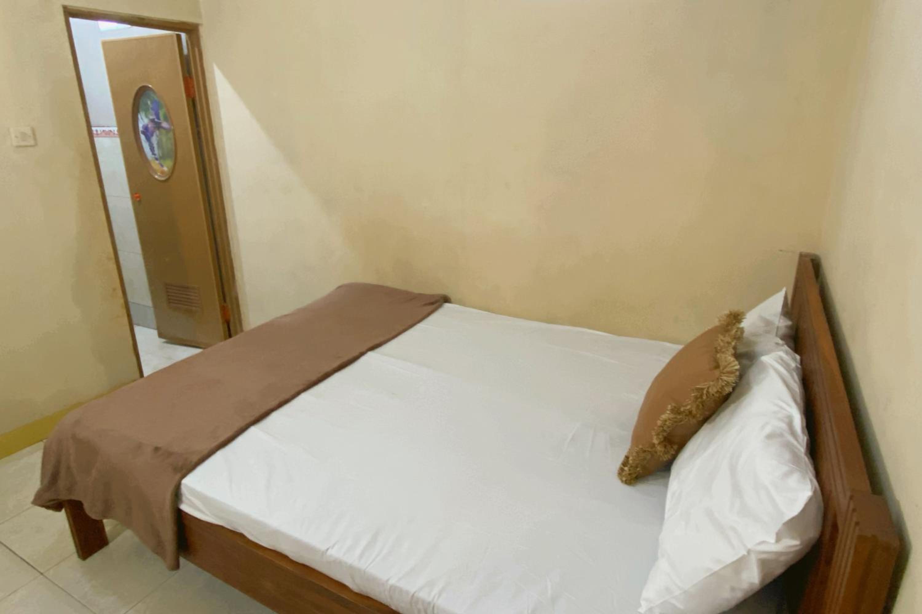 Standard Double Room photo 3