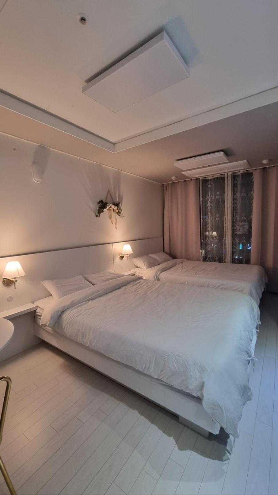 Triple Room - Photo 5