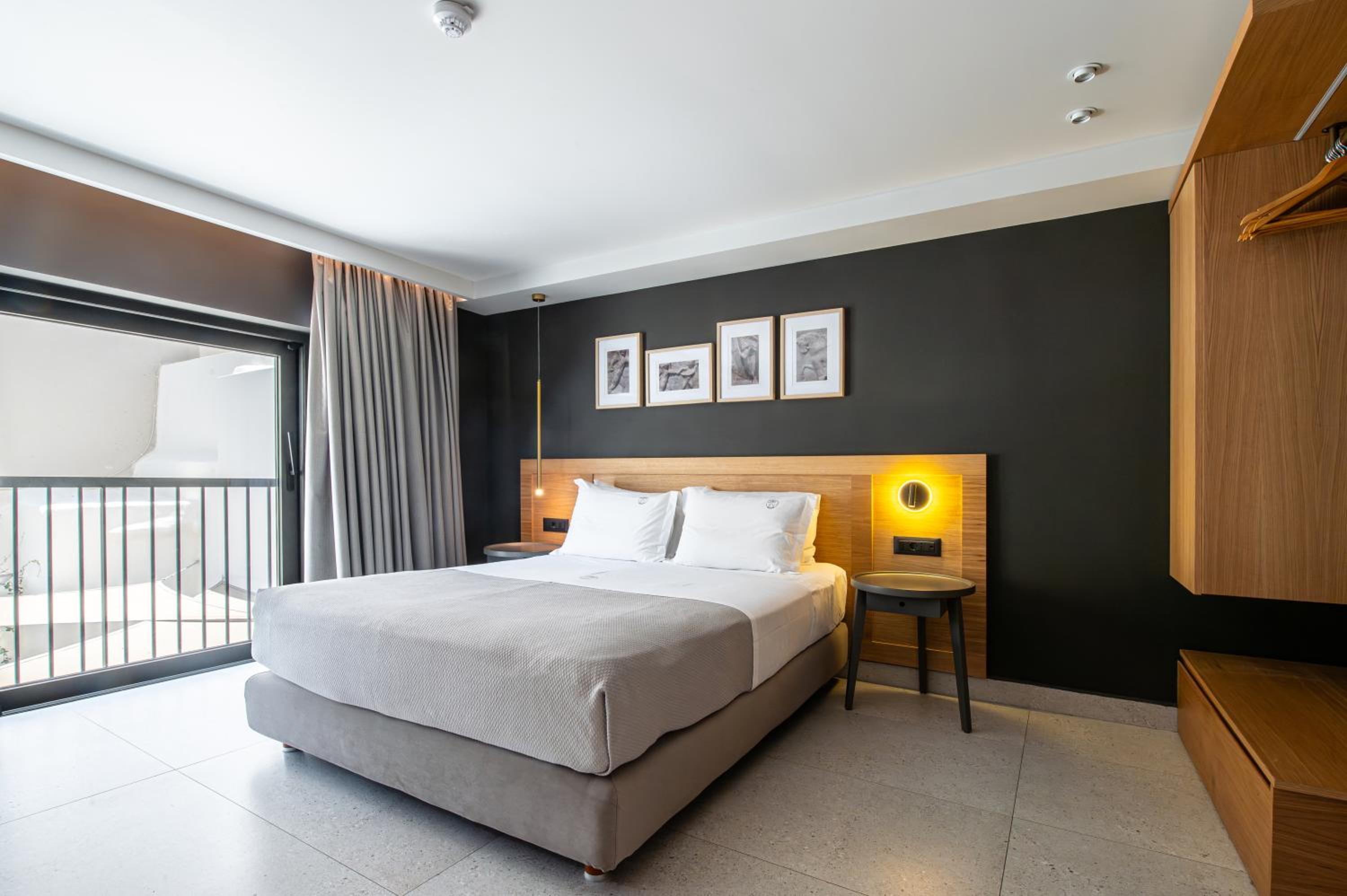 Junior Suite - Photo 11