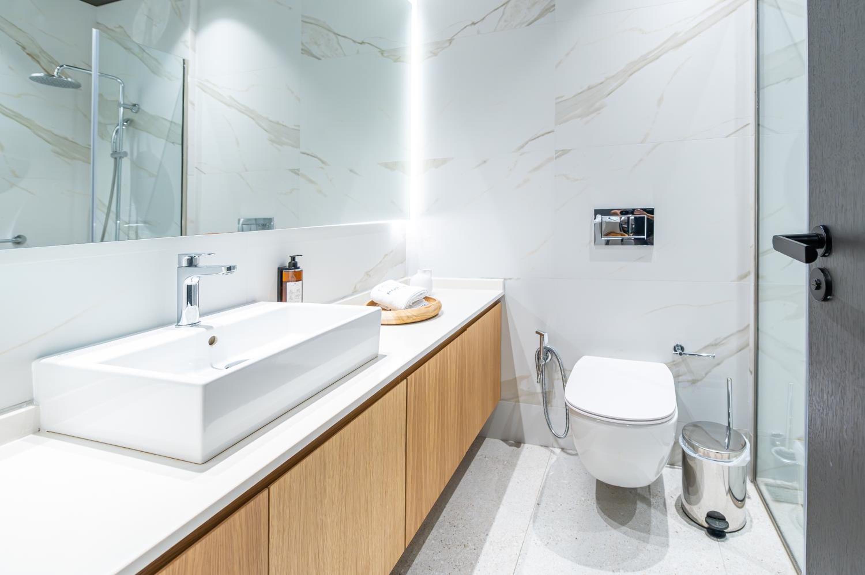 Junior Suite with Outdoor Jetted Tub - Photo 13