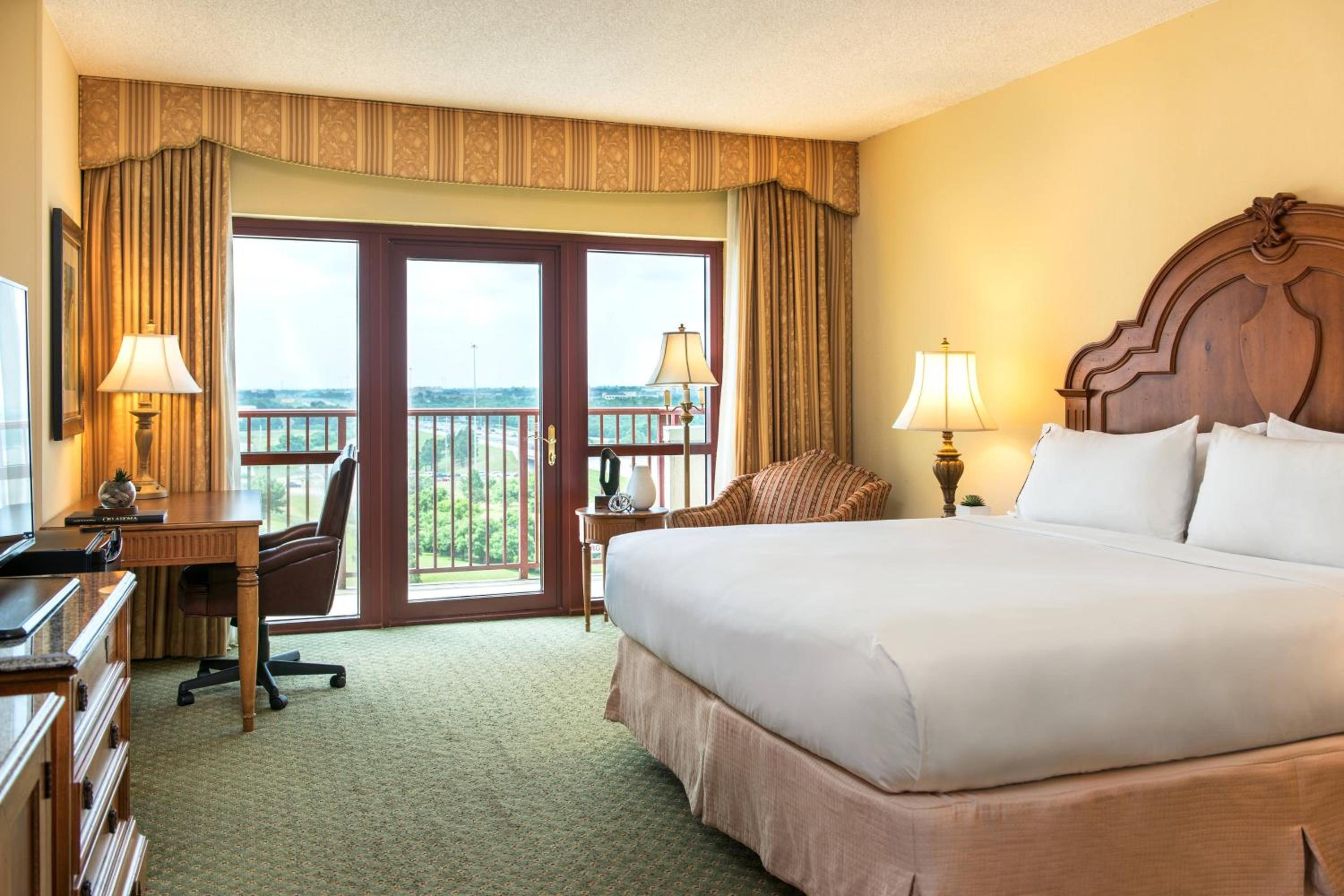 Club lounge access, Guest room, 1 King