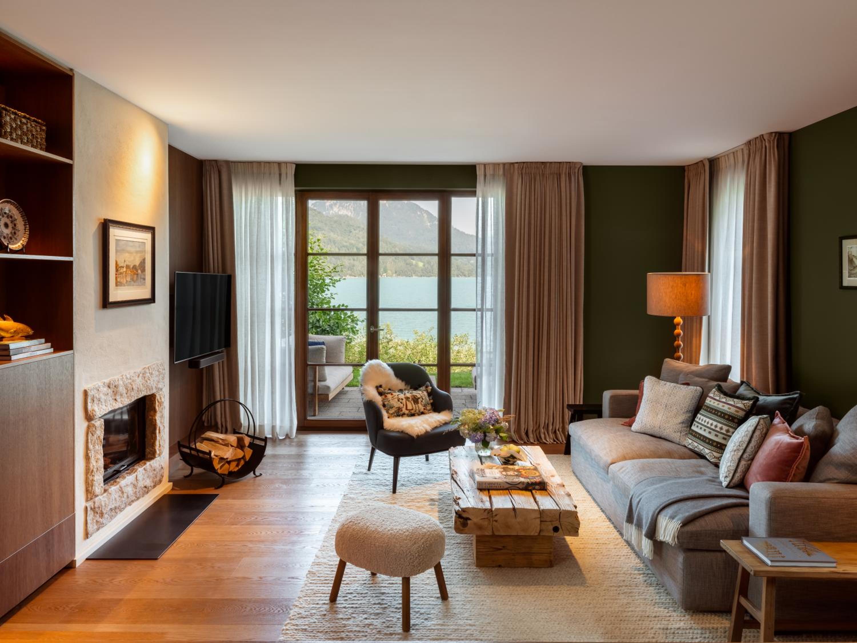 One-Bedroom Chalet - Photo 2