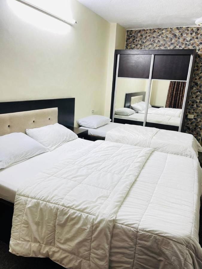 Deluxe Triple Room - Photo 2