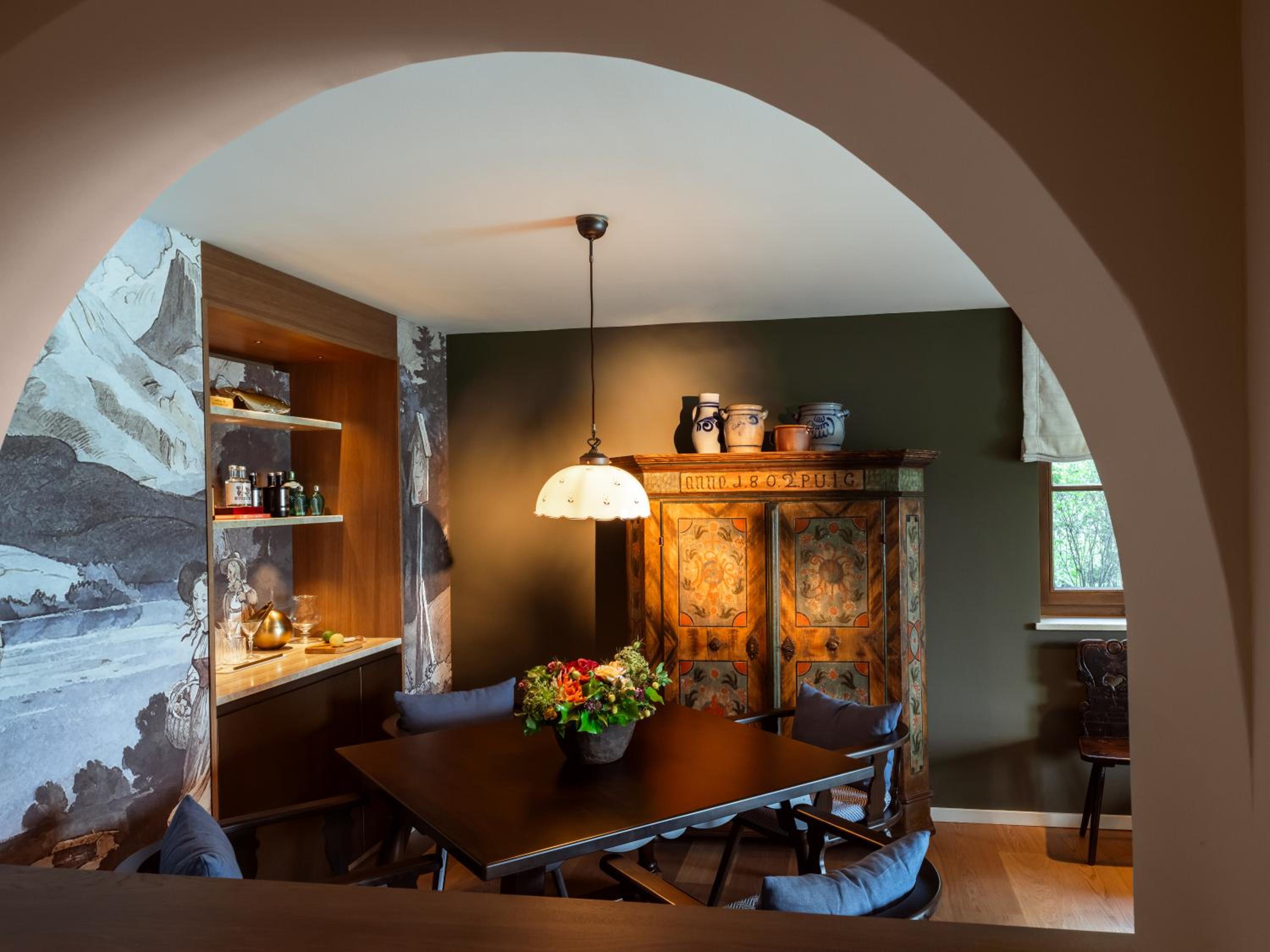 One-Bedroom Chalet - Photo 3