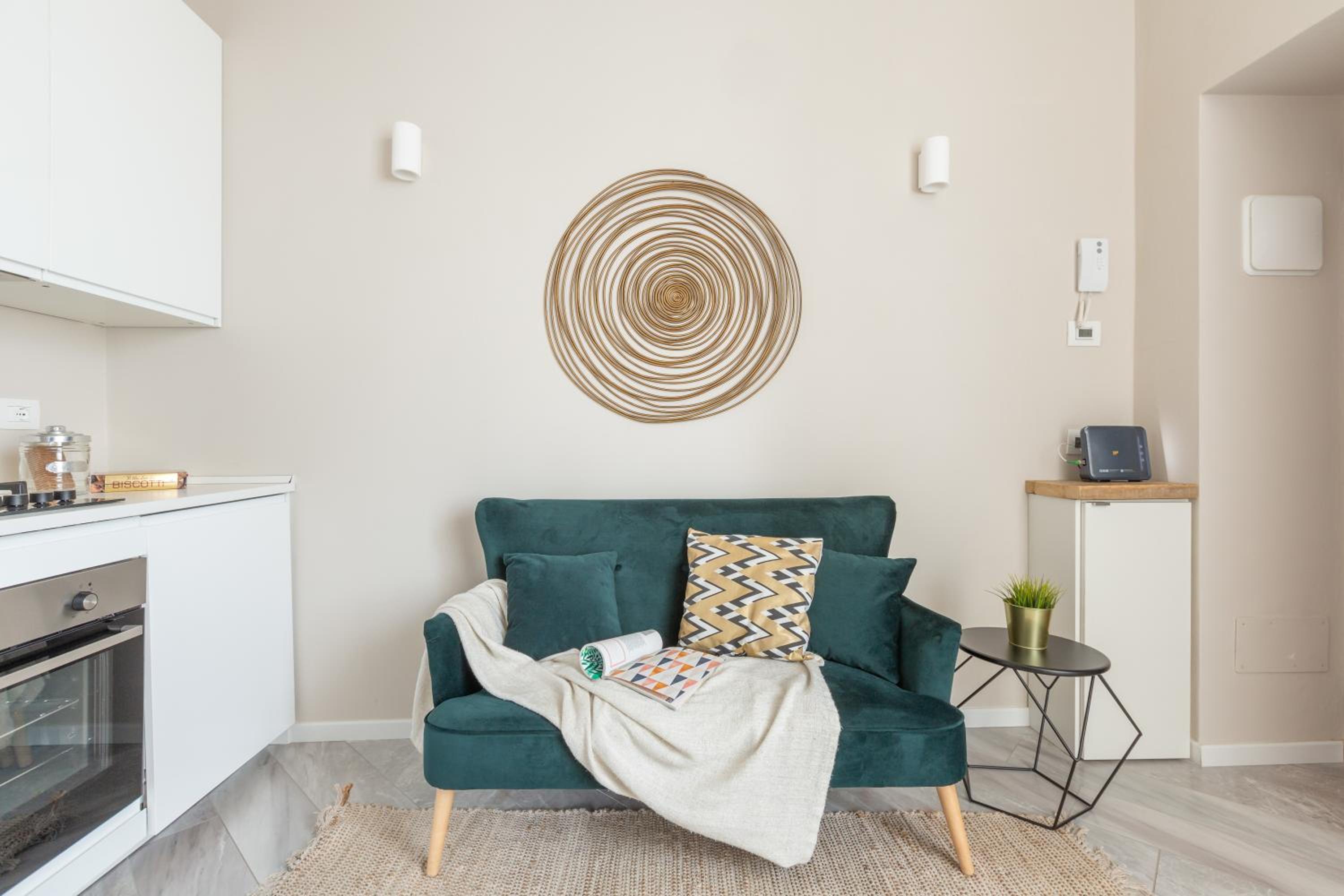 One-Bedroom Apartment