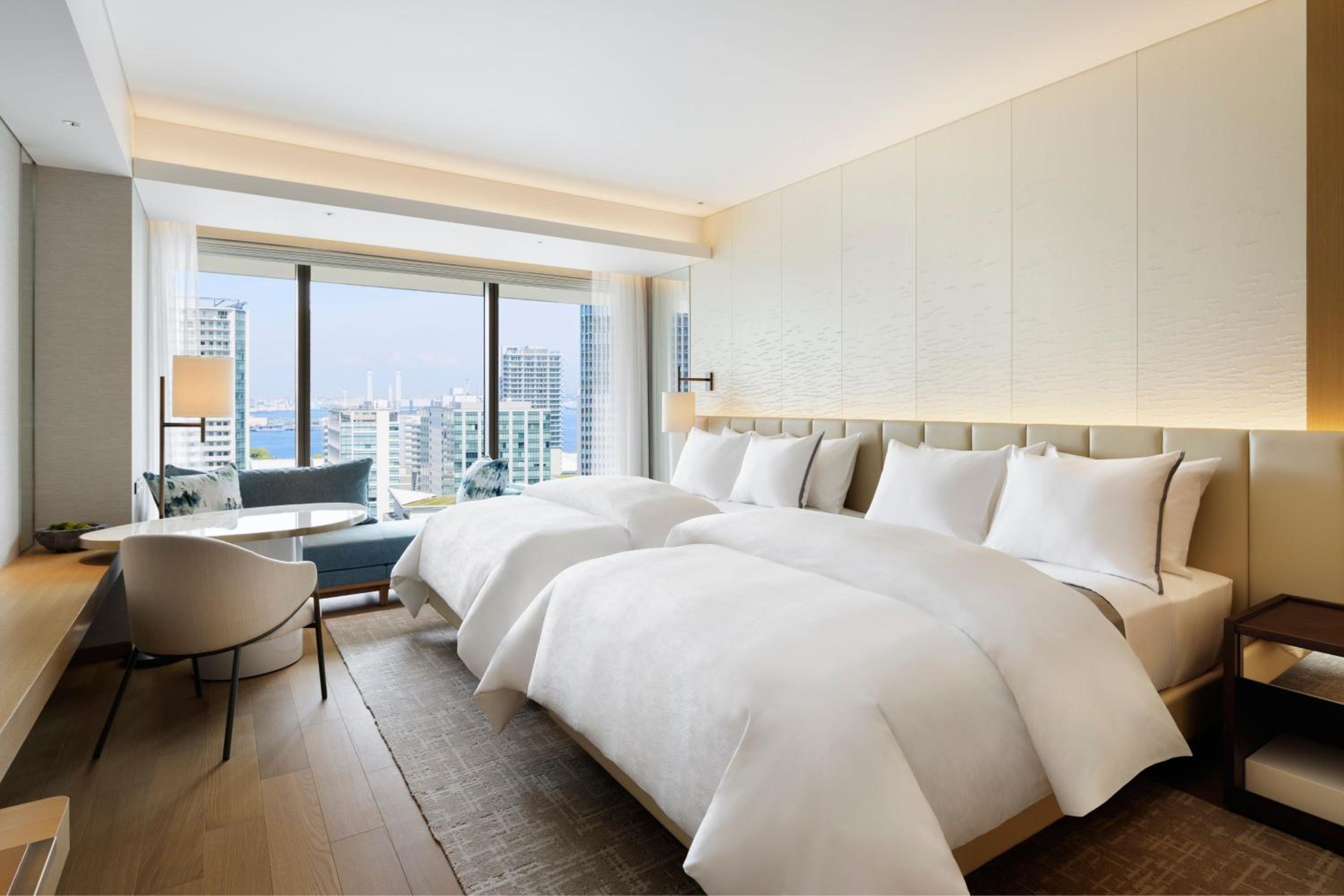 Bayside Double Room with Two Double Beds and City View photo 3