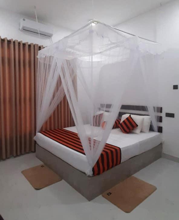 Deluxe Double Room (2 Adults + 1 Child) photo 1