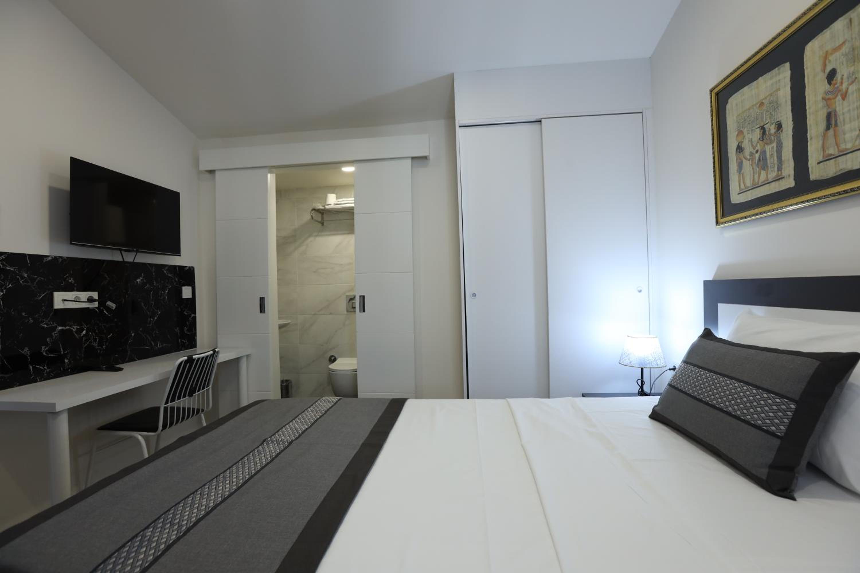 Economy Single Room photo 2