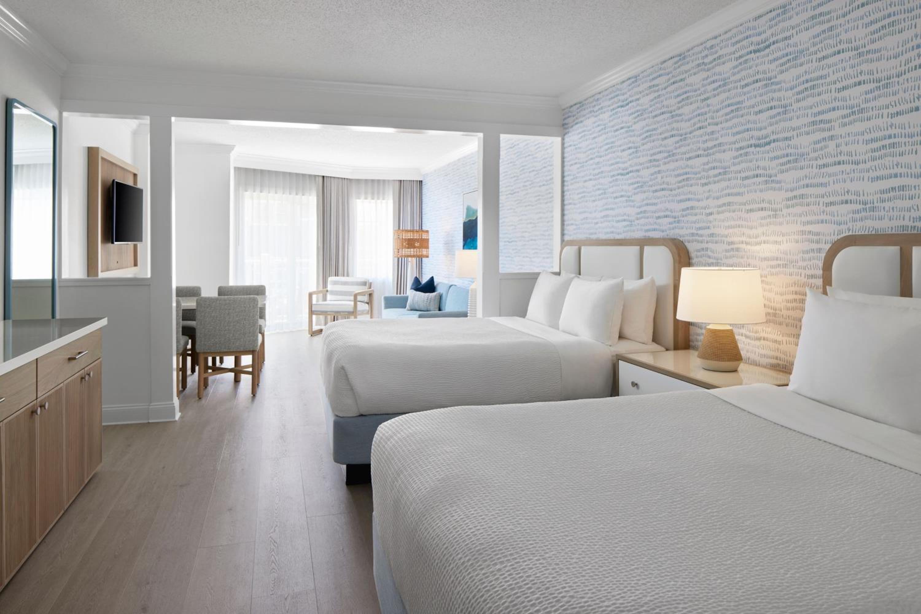 Oceanfront Studio Suite with Two Queen Beds - Hearing Accessible