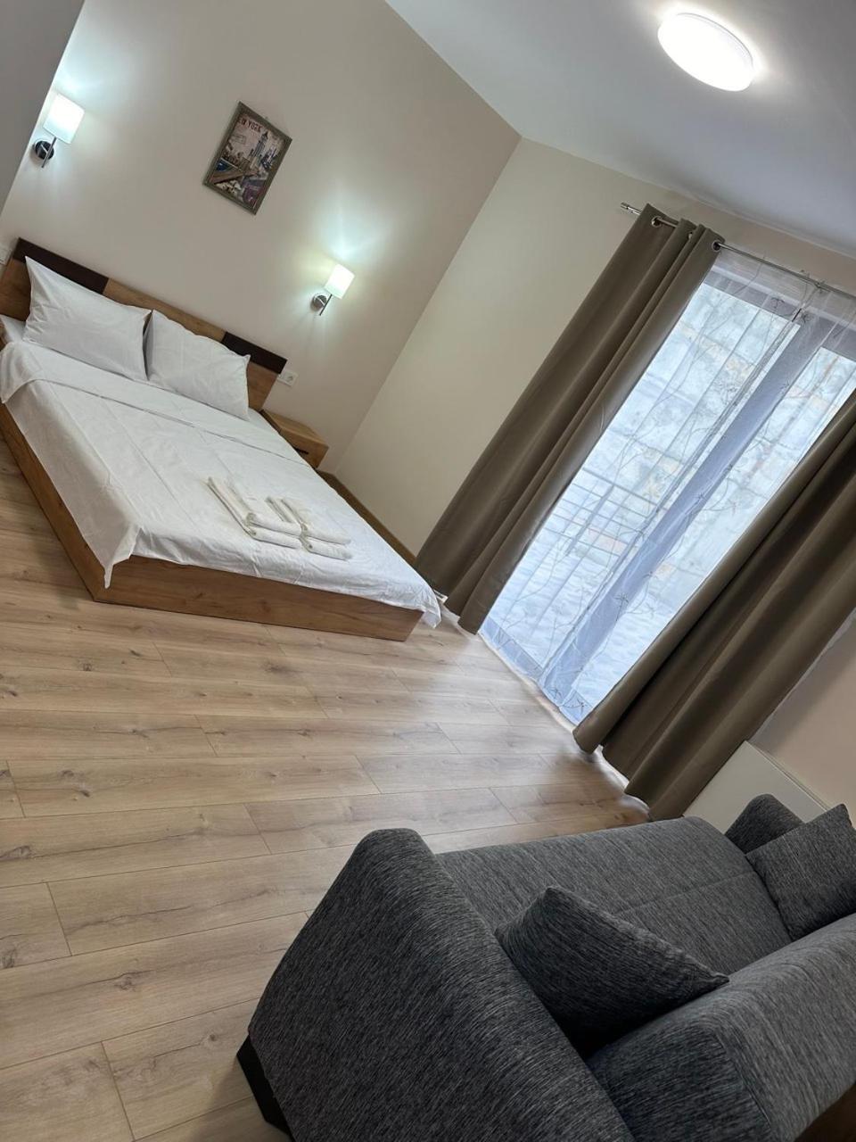 Triple Room with Terrace photo 2