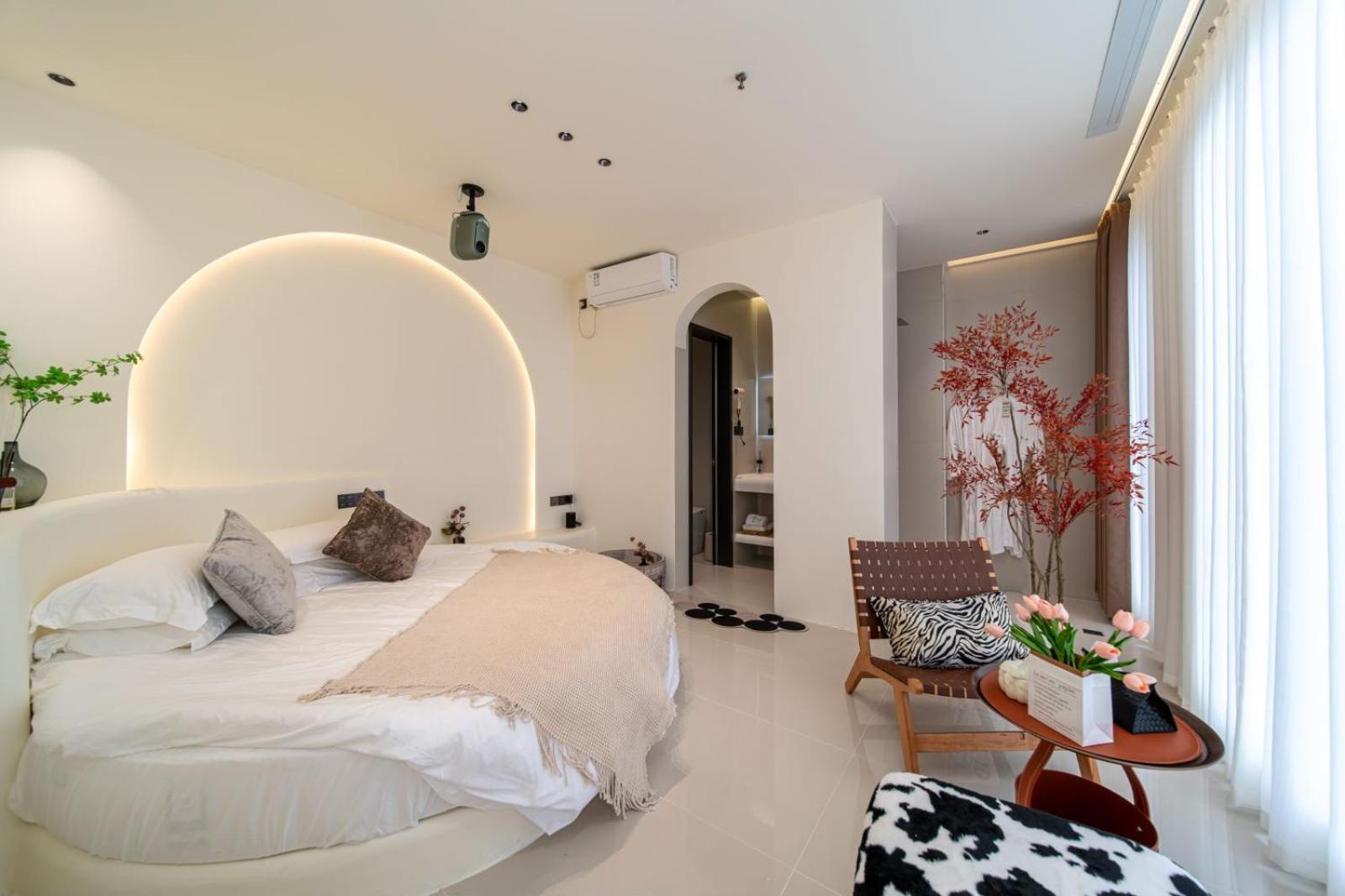 Superior King Room photo 1
