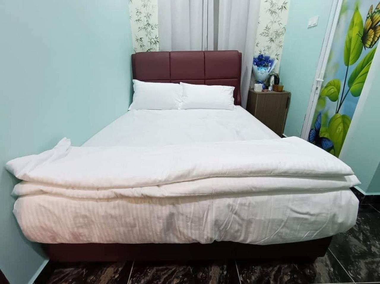 Deluxe Queen Room - Photo 1