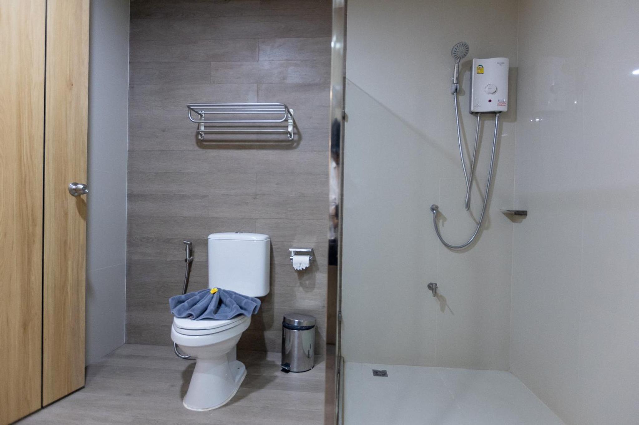 Suite with Terrace - Photo 16