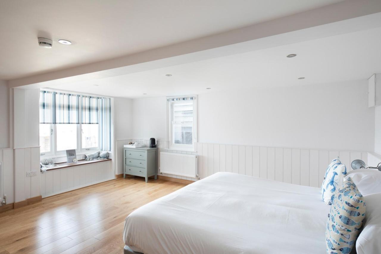 Double or Twin Room with Terrace - Photo 1