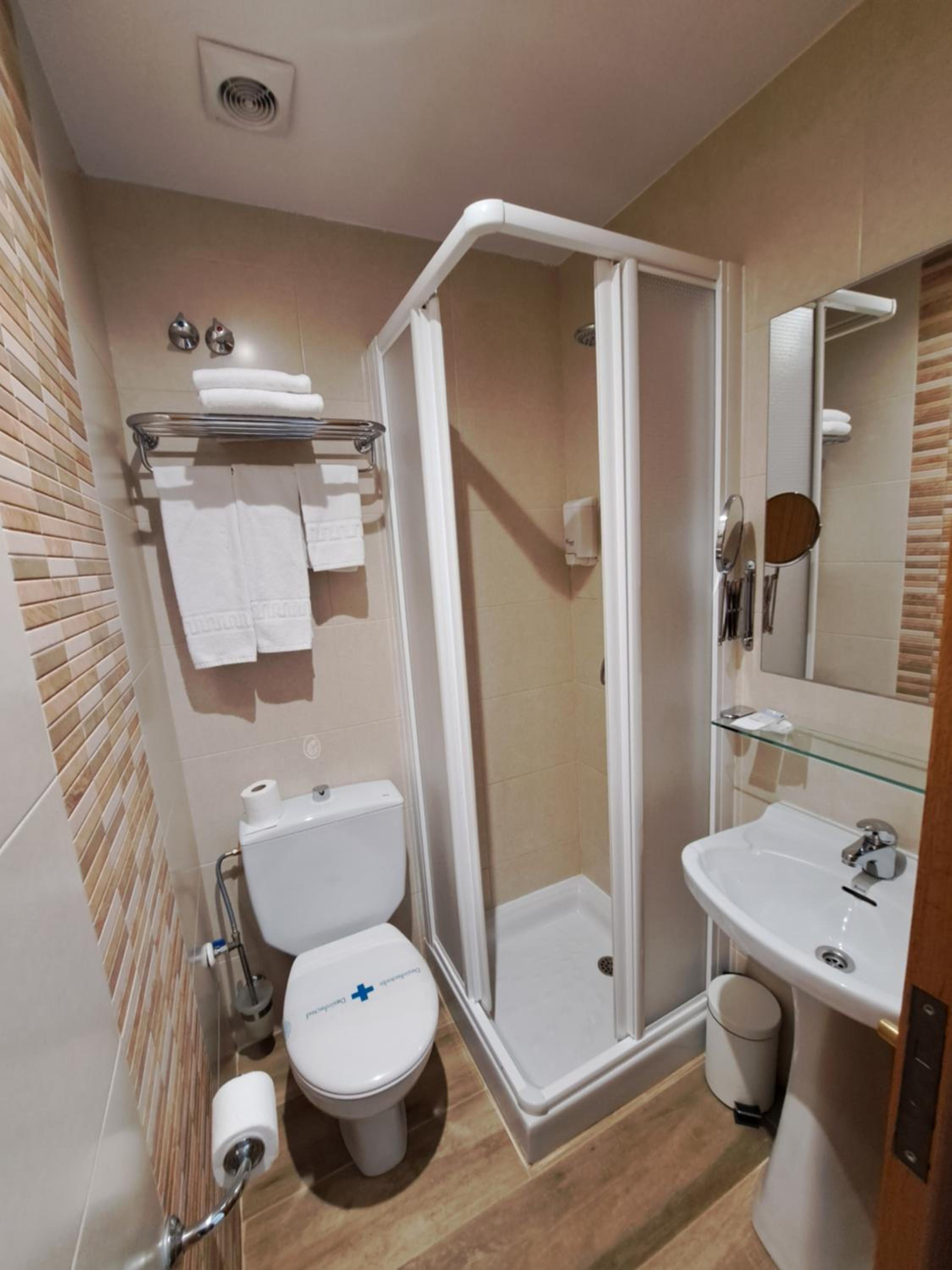 Triple Room photo 3