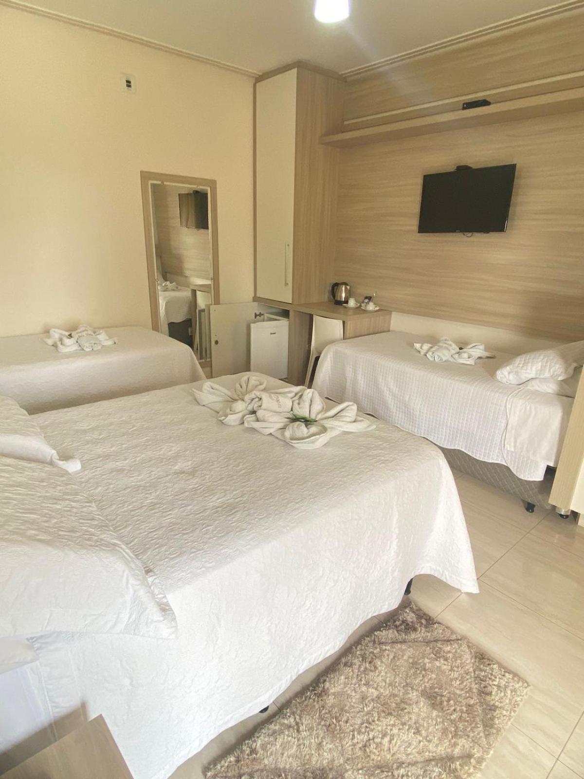 Standard Triple Room photo 3