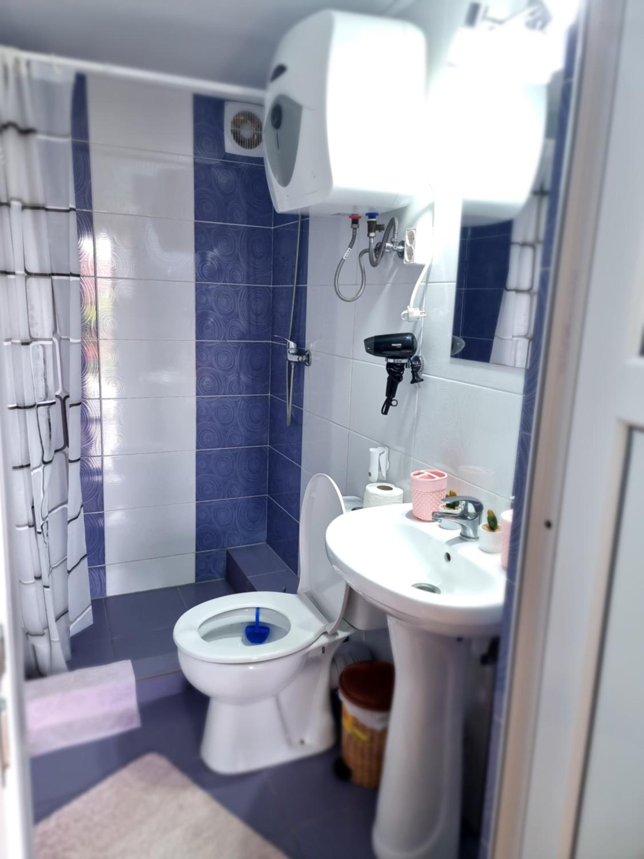 Double Room with Private Bathroom photo 2
