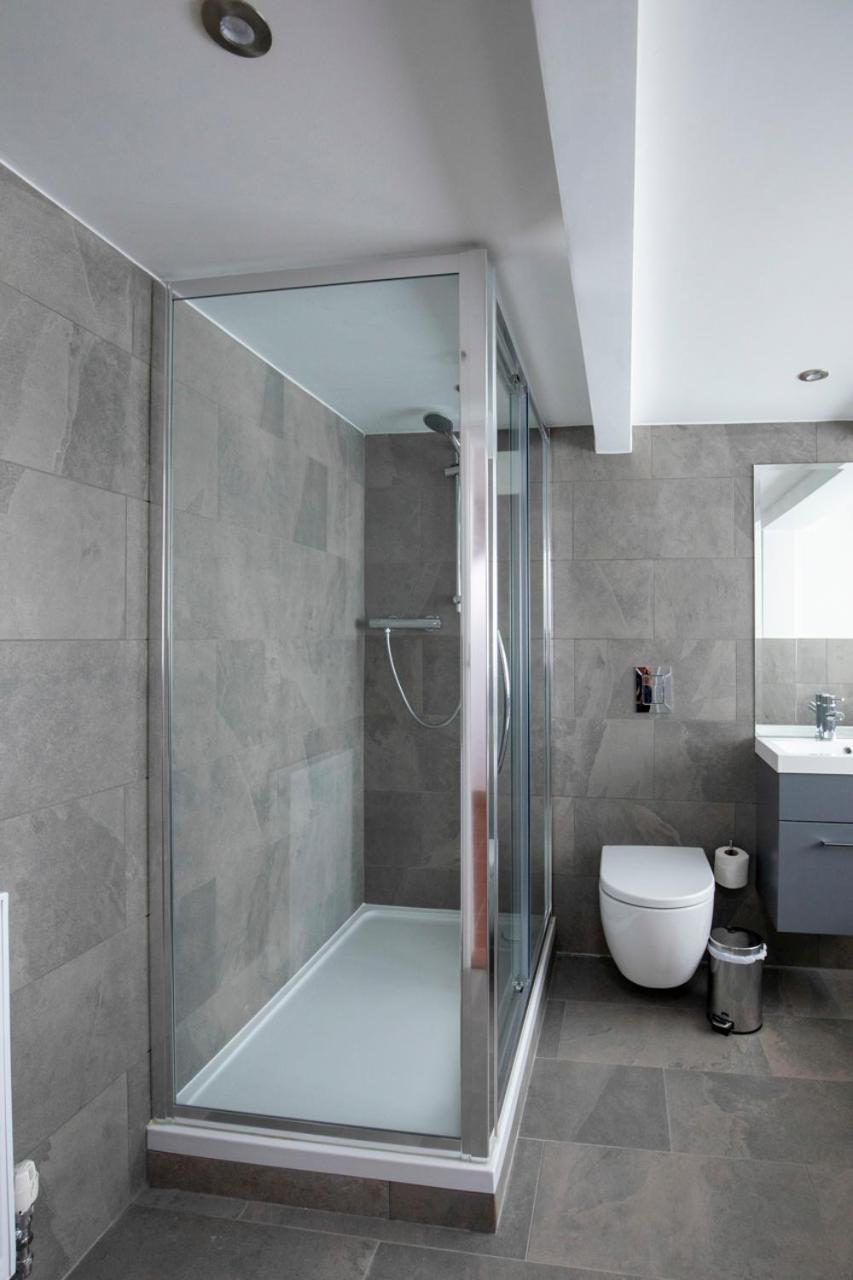 Double or Twin Room with Terrace - Photo 12