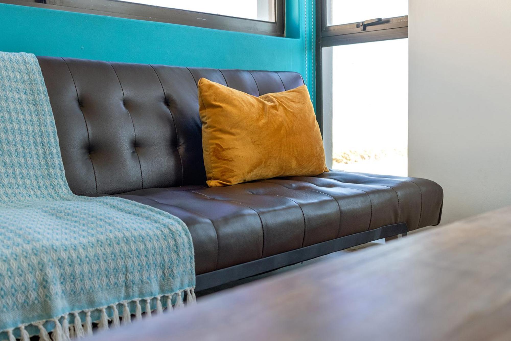 Queen Suite with Sea View - Photo 8