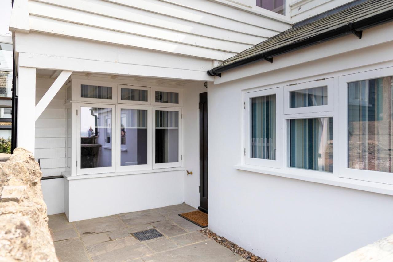 Double or Twin Room with Terrace - Photo 15