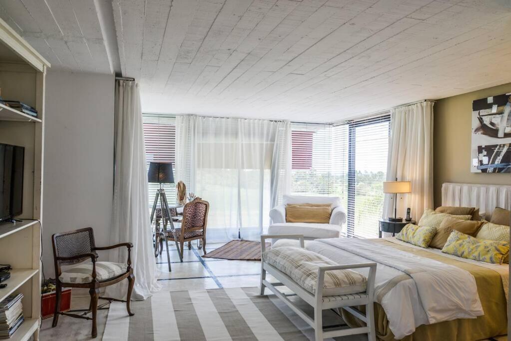 Villa photo 3