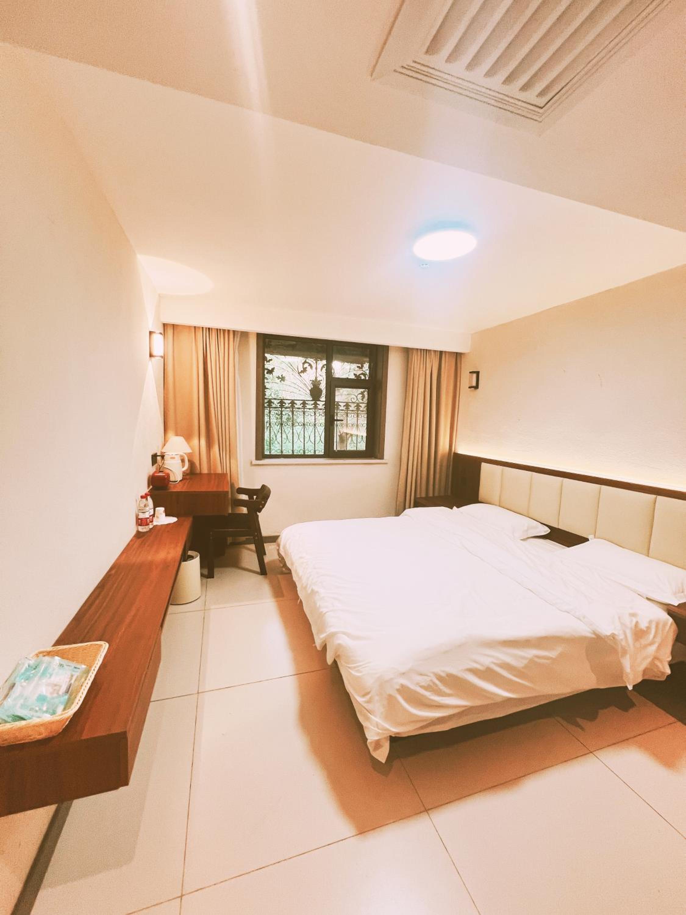 Two-Bedroom Suite photo 3
