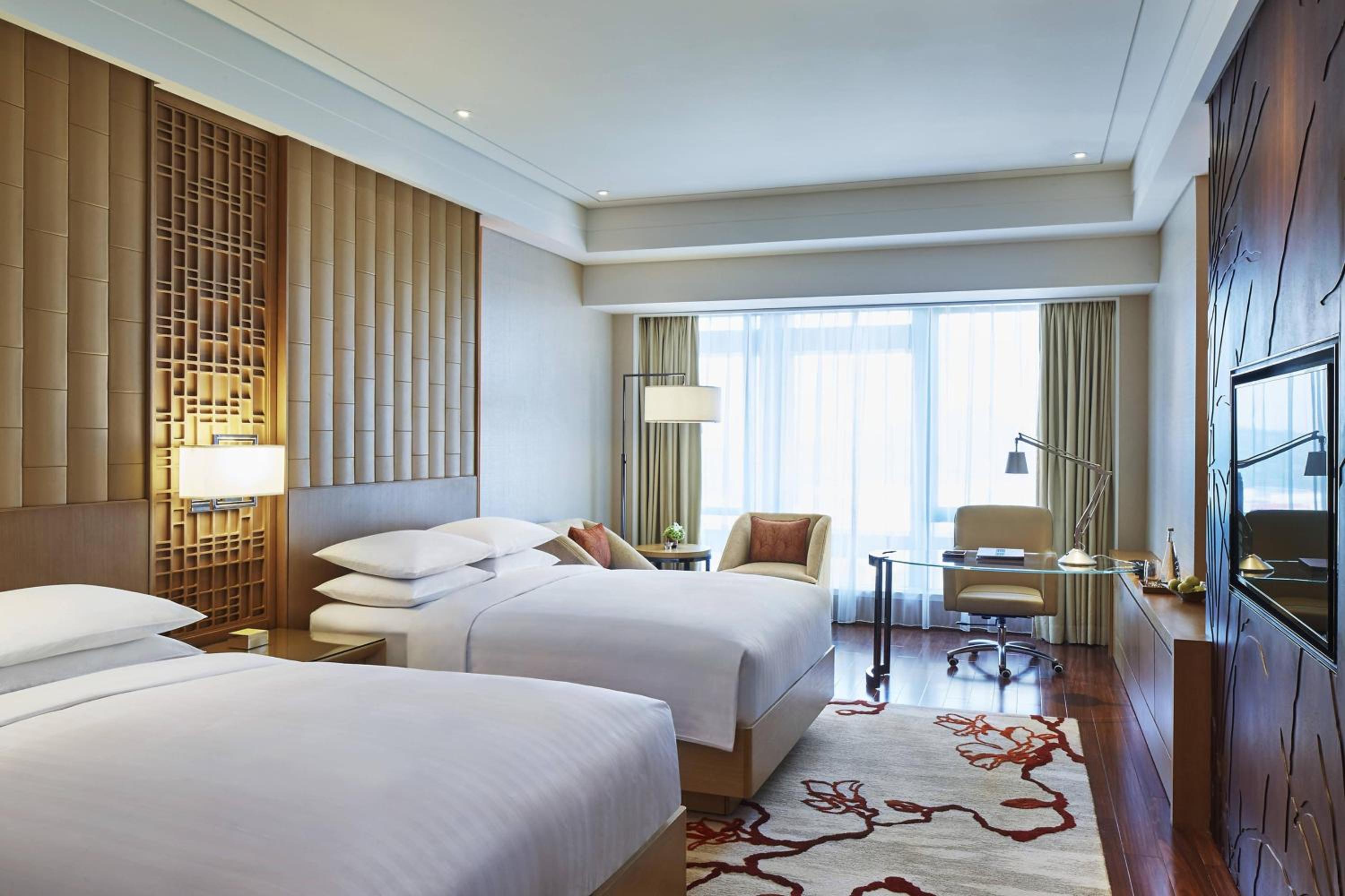   Deluxe Ocean King Room, Guest room, Ocean view       