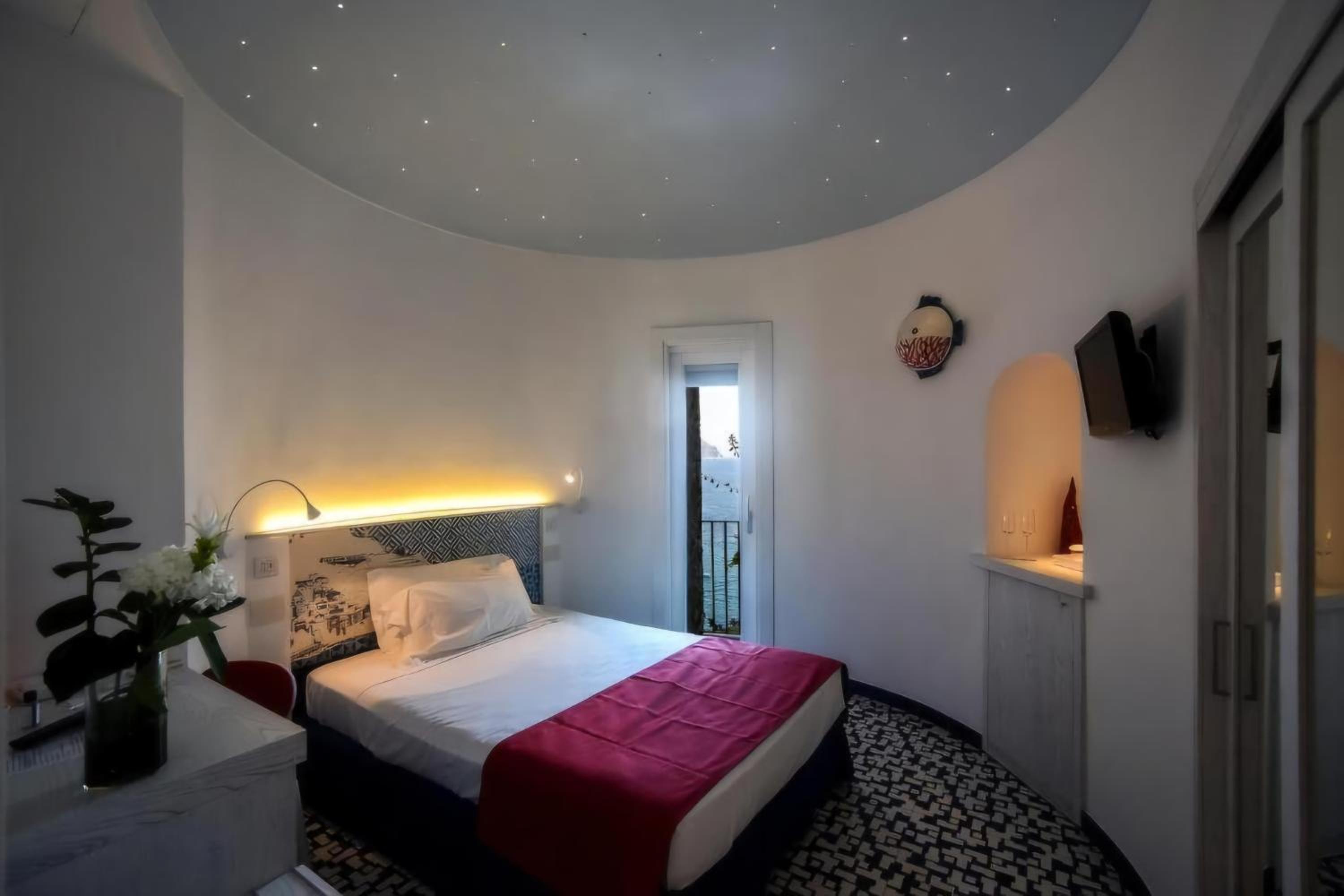 Queen Room With Sea View