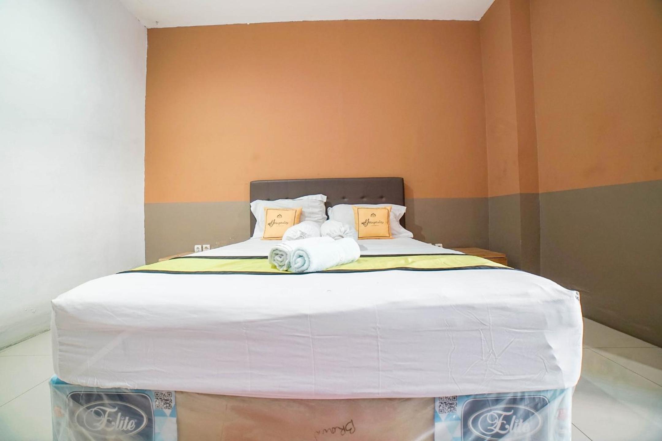 Deluxe Double Room photo 2