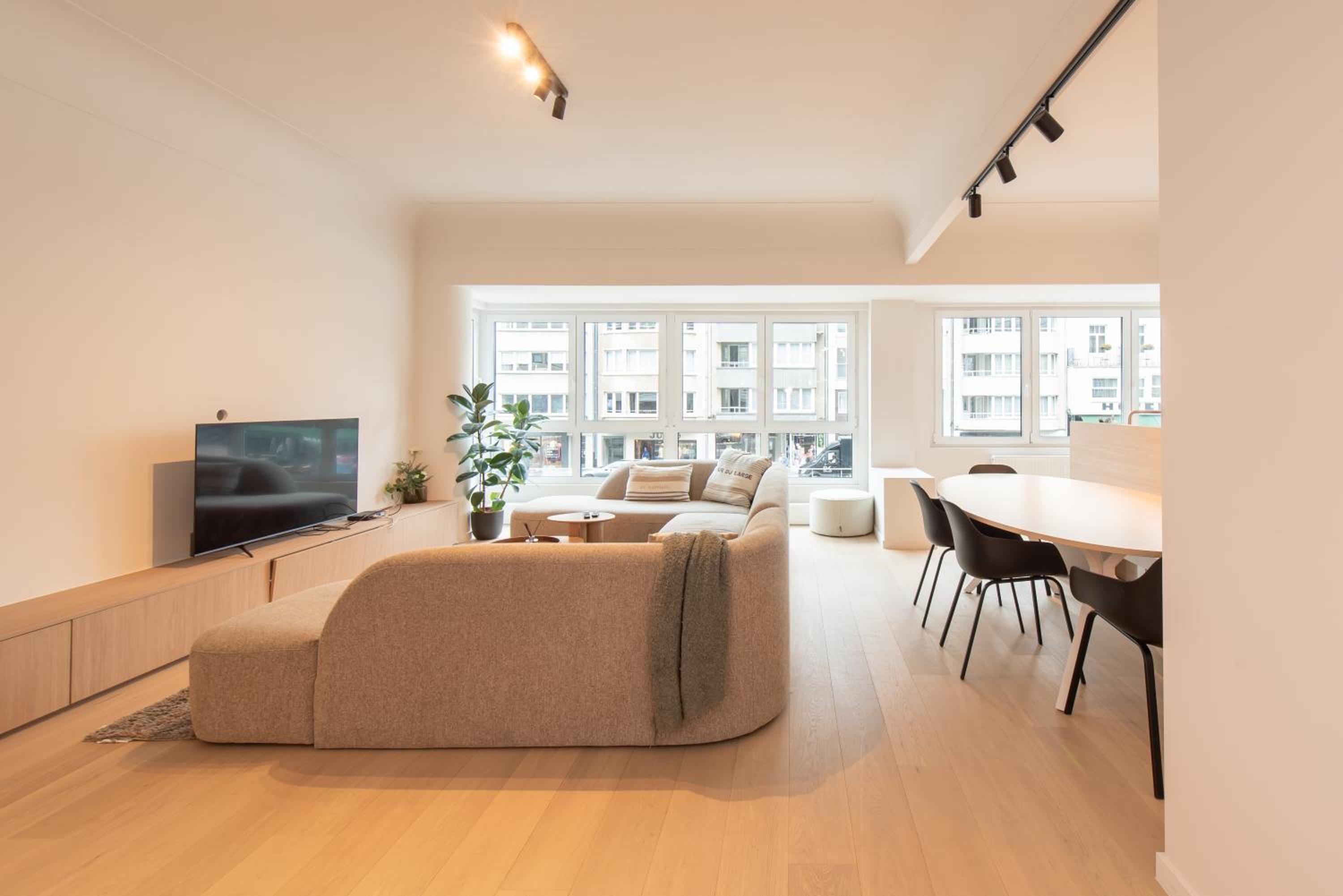 Apartment photo 1