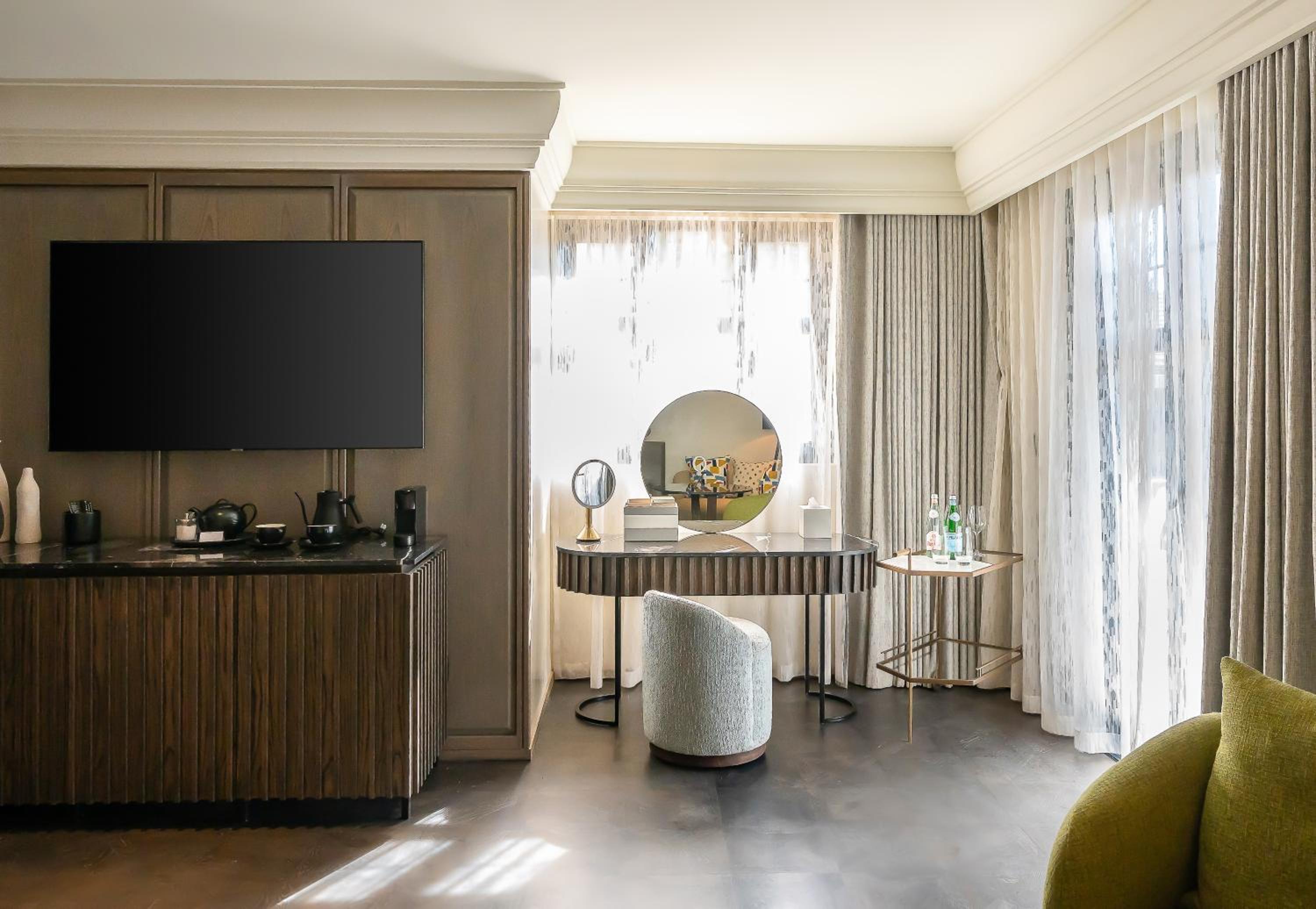 Rosebank Suite