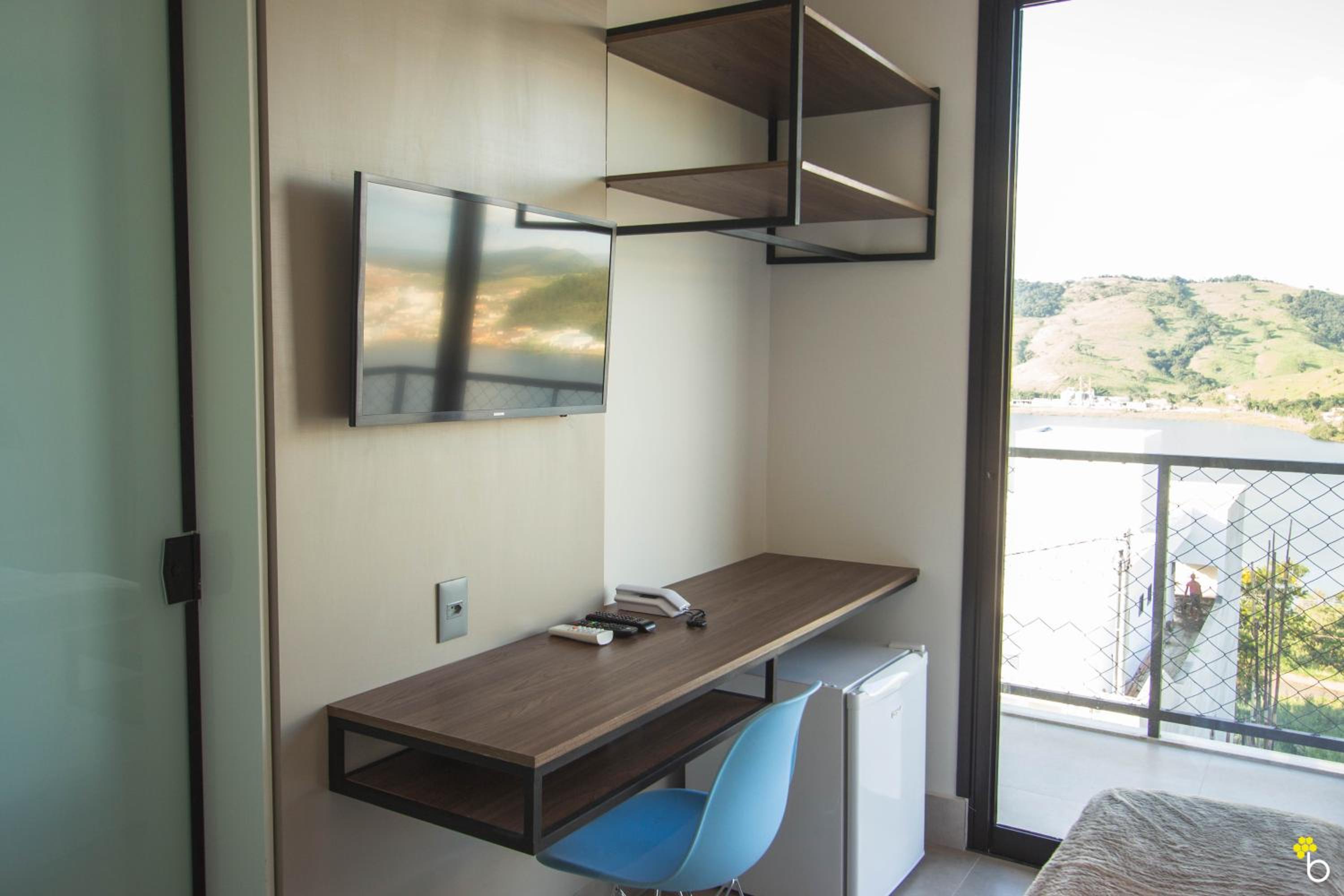 Premium Suite - Photo 1